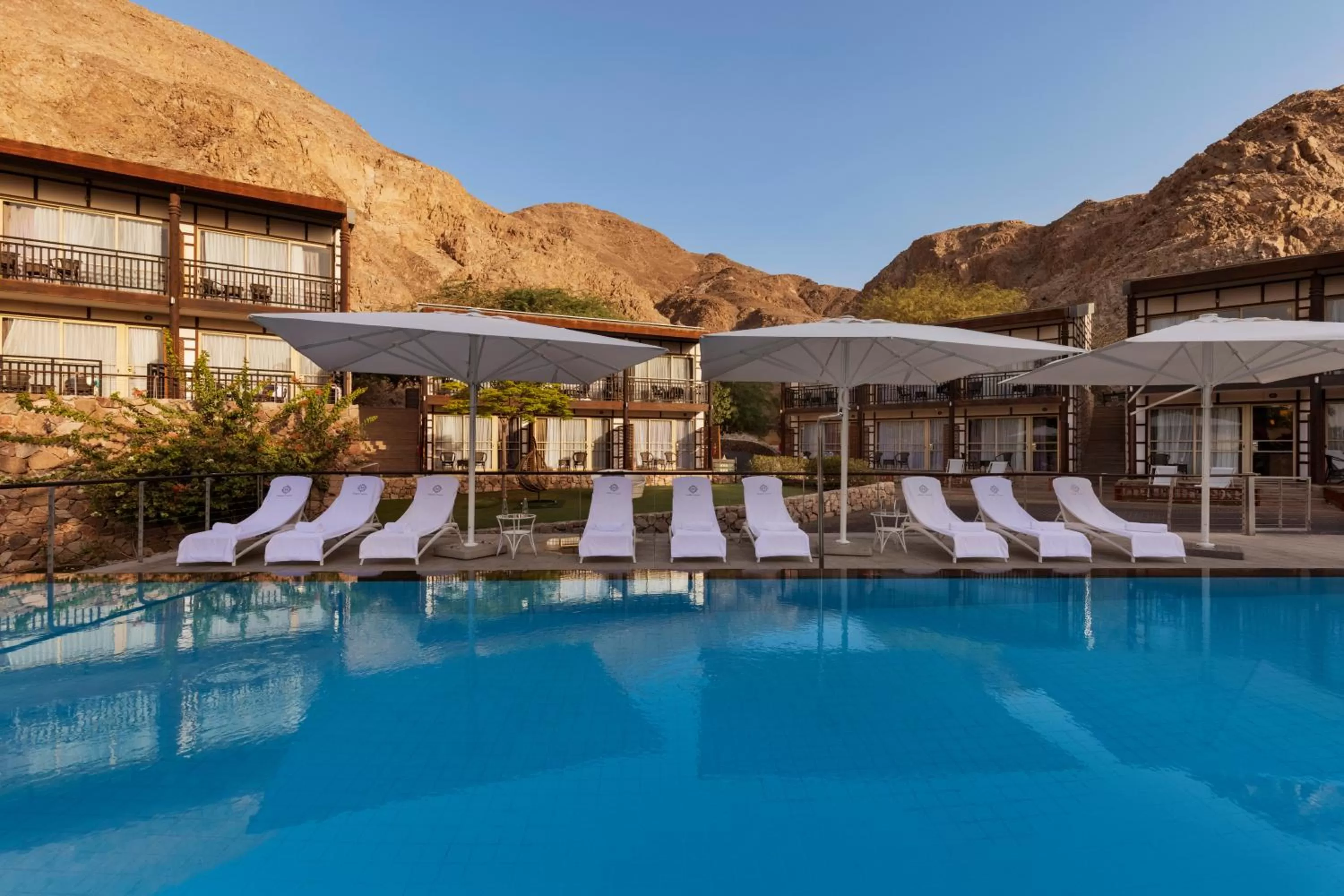 Swimming pool in Herbert Samuel Royal Shangri-La Eilat