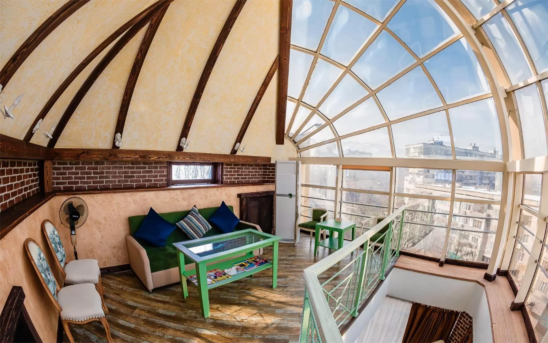 Seating area in Grand Sapphire Hotel