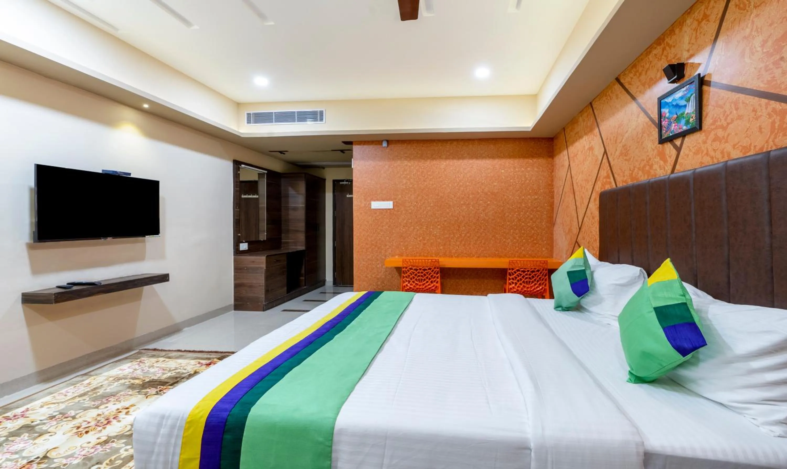 Bed in Treebo Trend D Grand