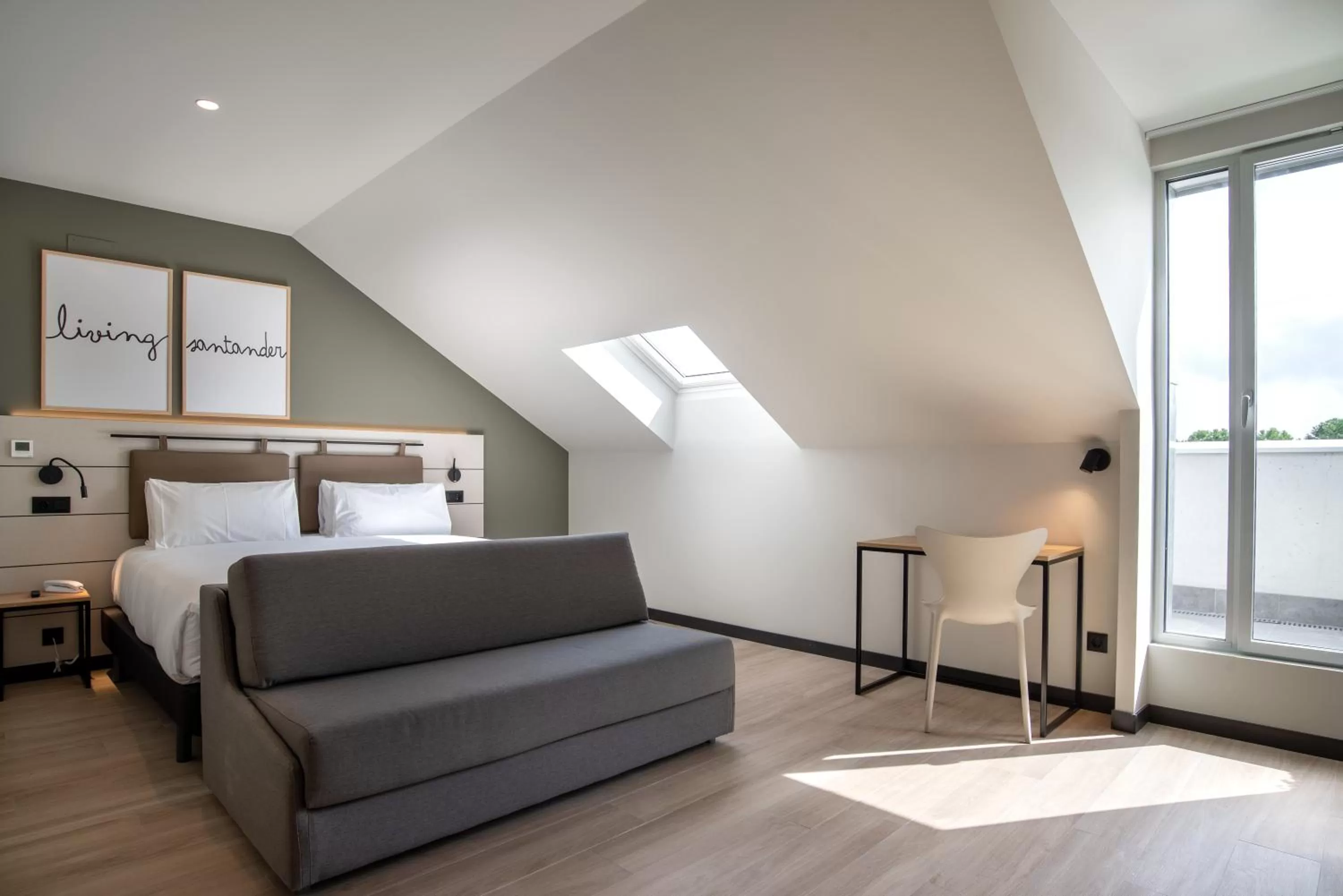 Photo of the whole room, Bed in Hotel Bed4U Santander