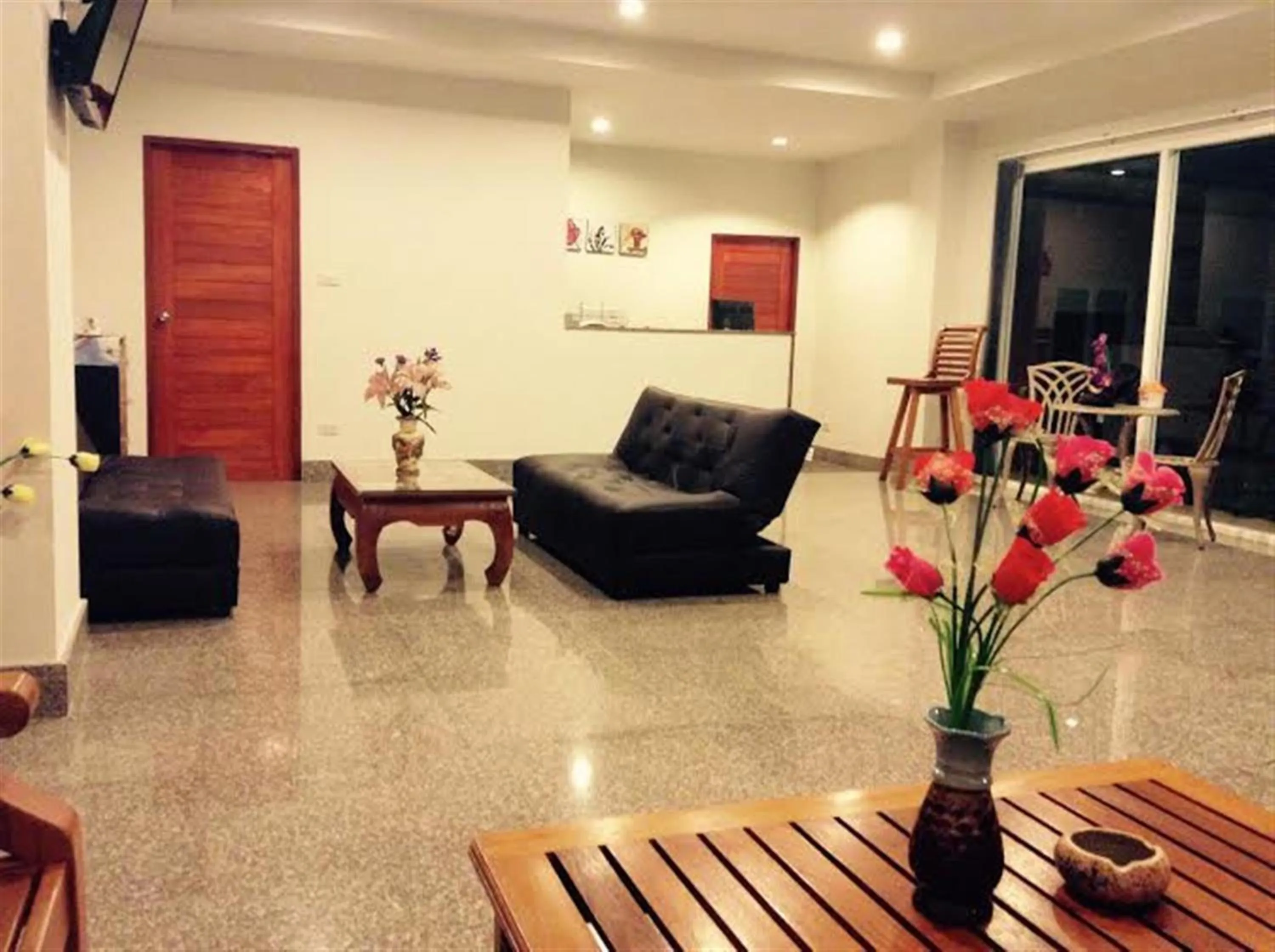 Lobby or reception in Siray House