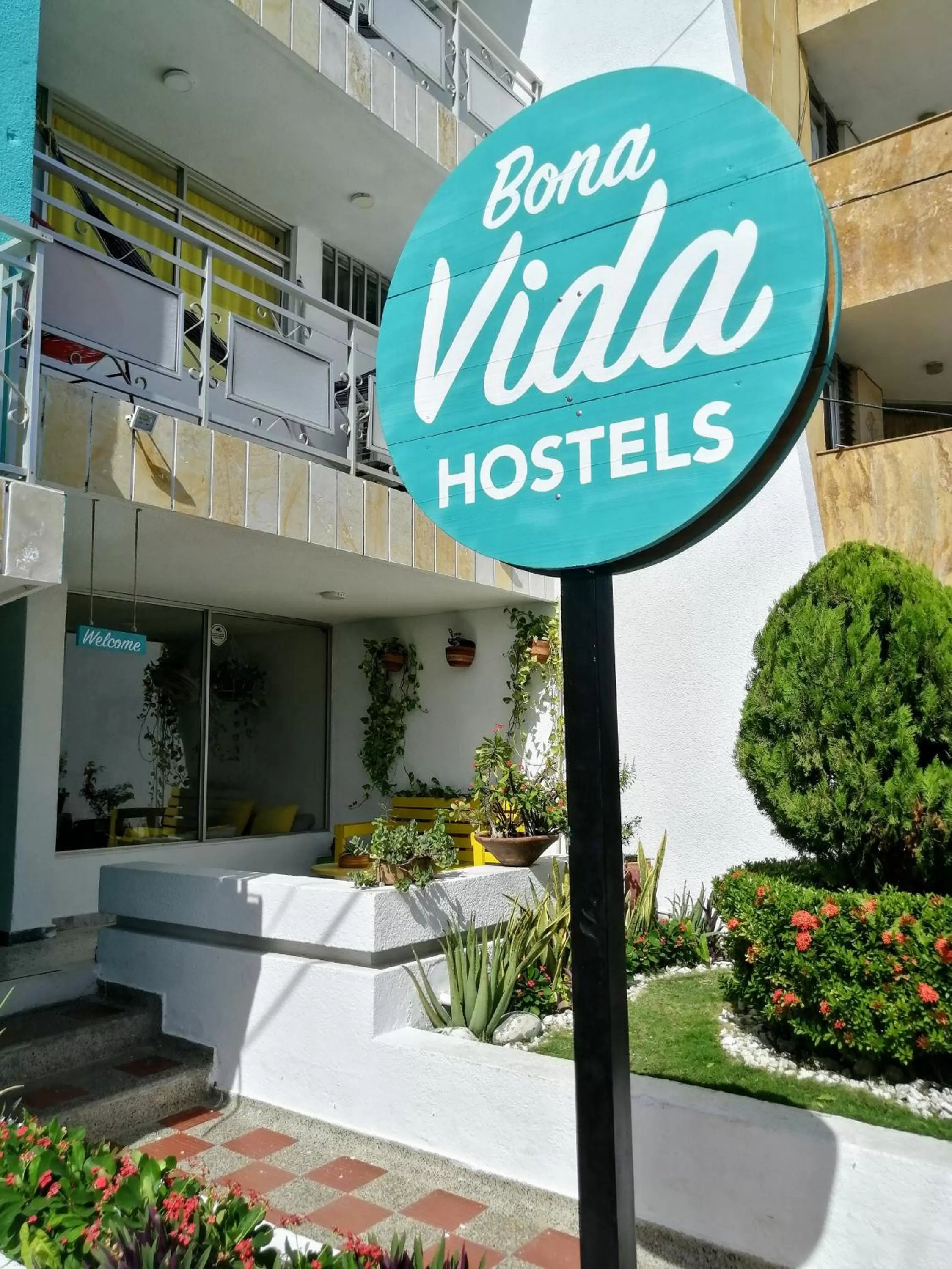Bona Vida Hotel