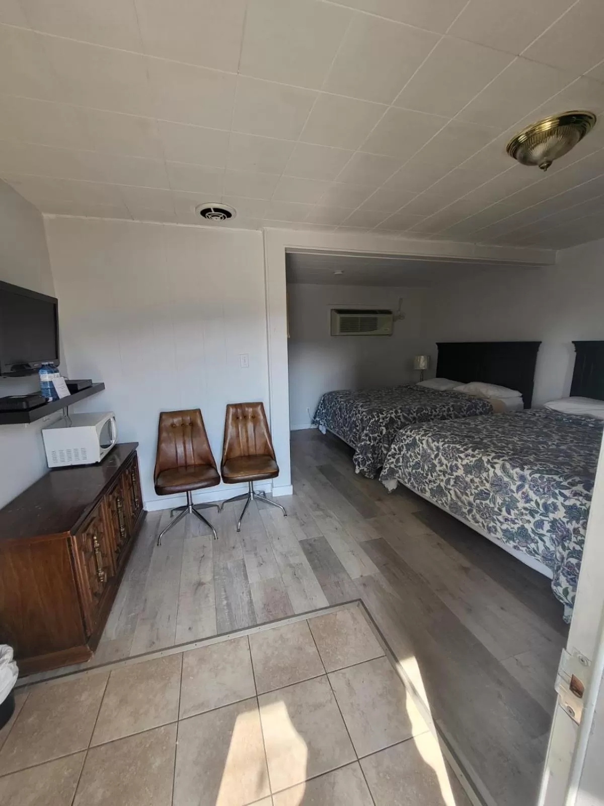 Night Inn Grand Forks