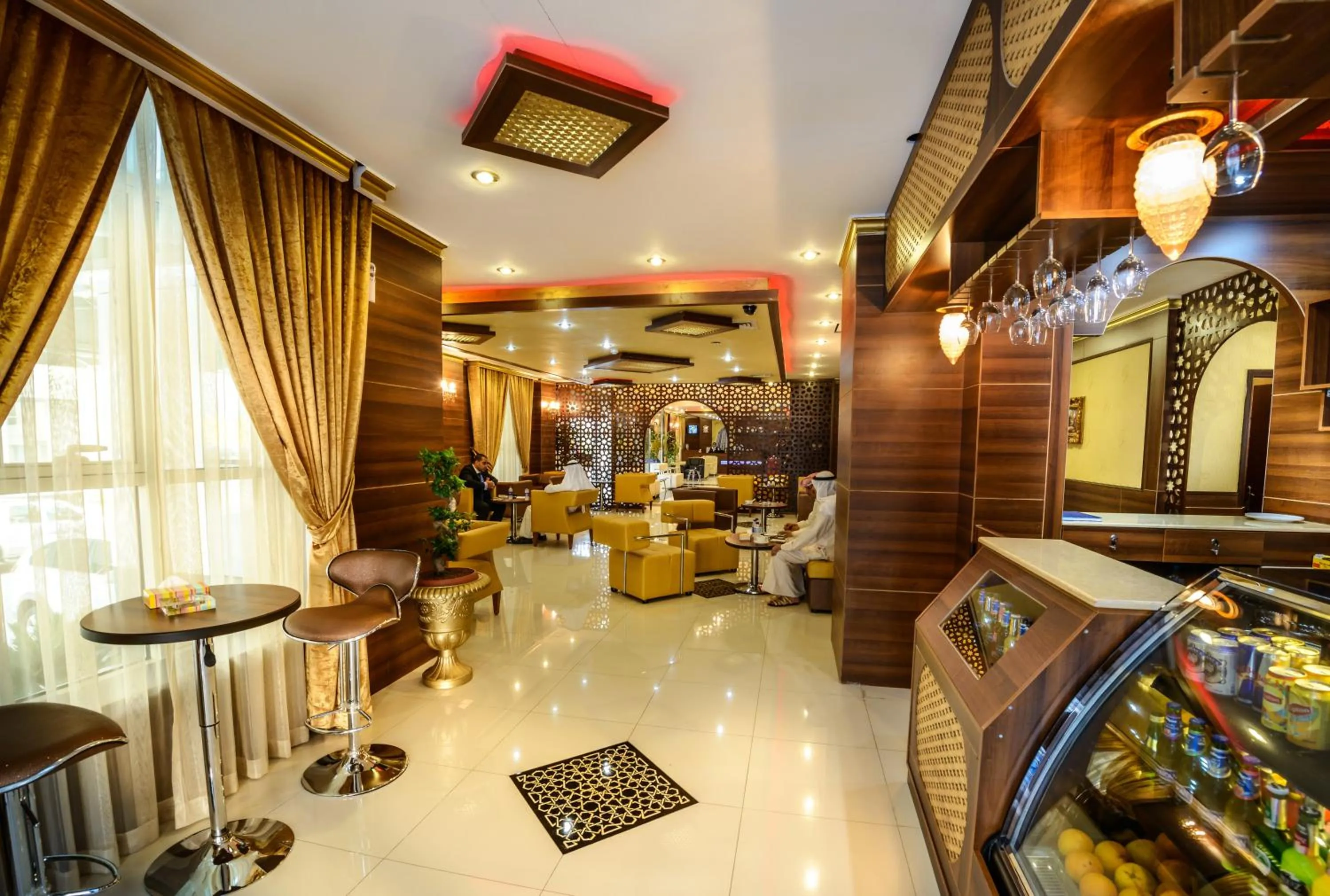 Restaurant/places to eat in Bravo Royal Hotel Suites