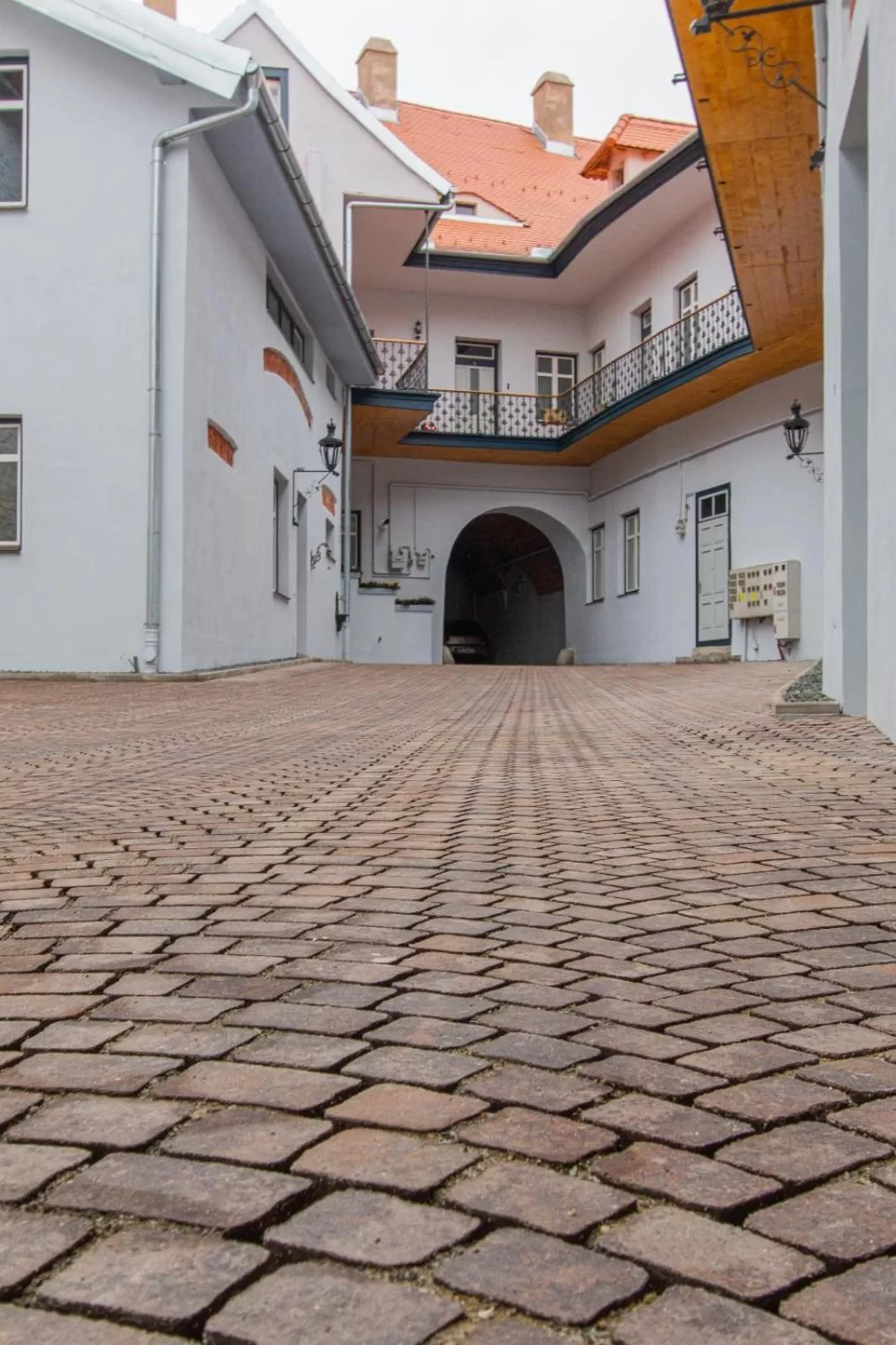 Inner courtyard view in MAGISTER seven