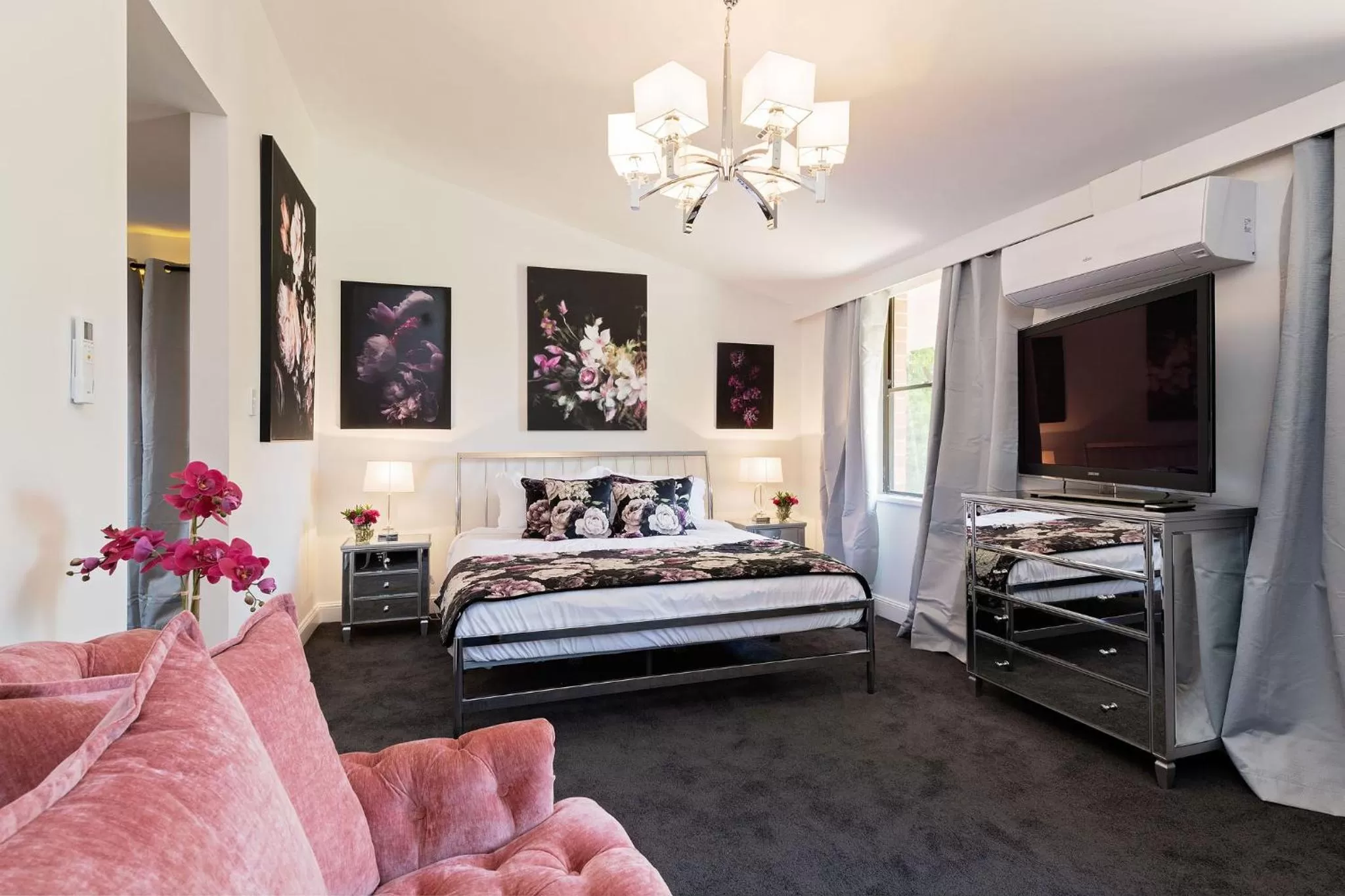 Bed in Pirralilla Estate Adelaide Hills