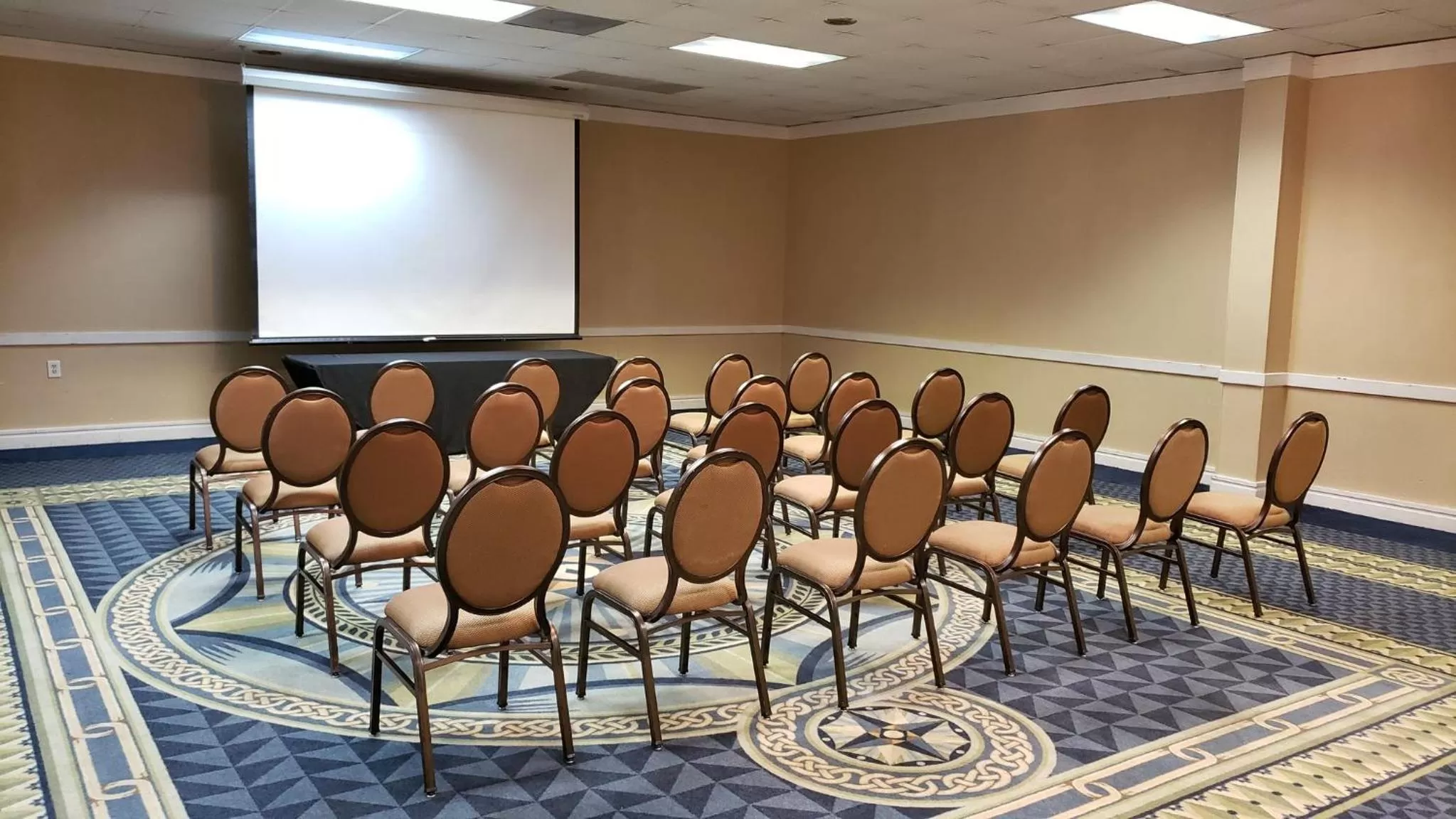 Meeting/conference room in Red Roof Inn & Conference Center McKinney