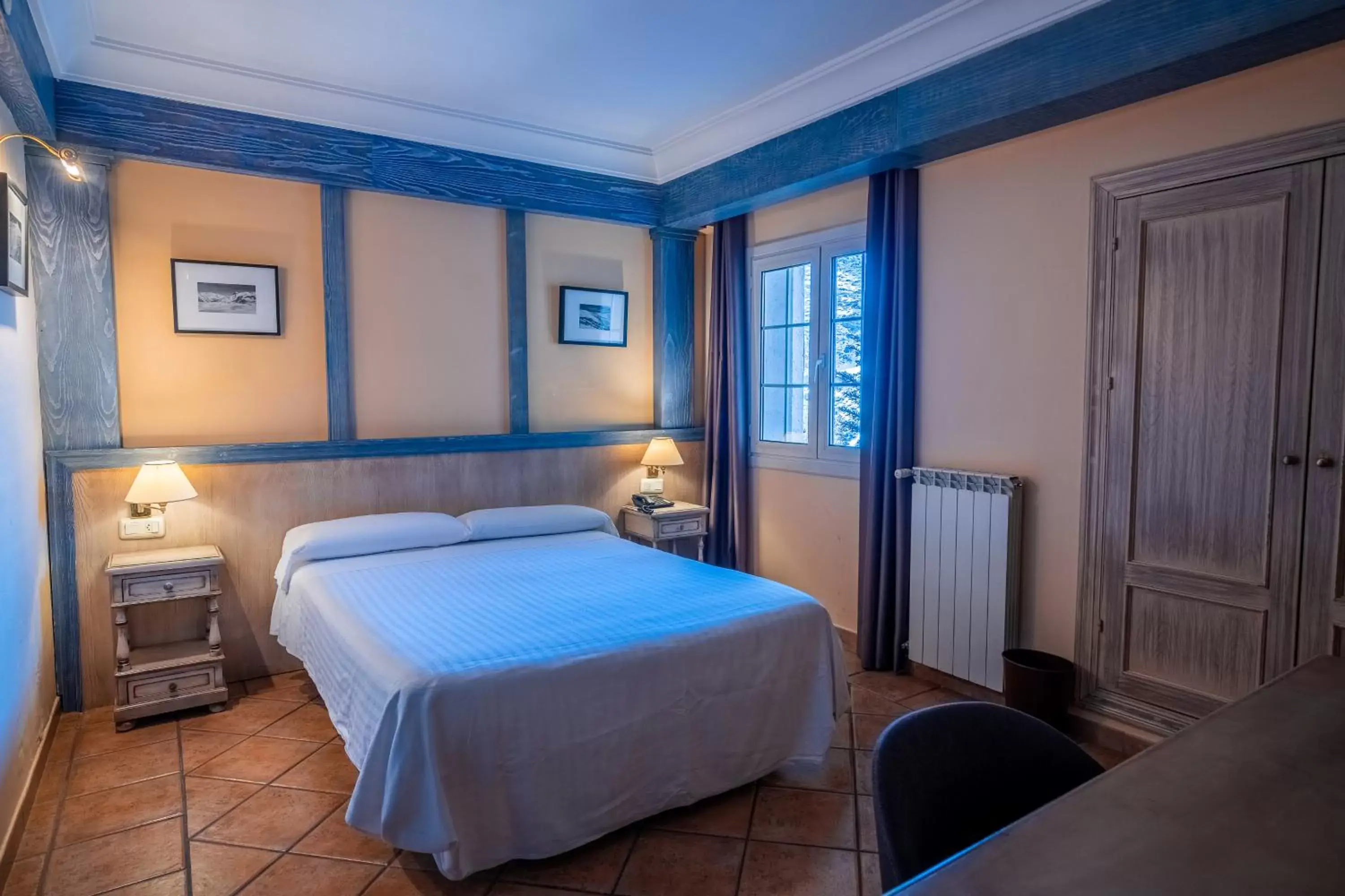 Single Room in Hotel Ziryab Single Room in Hotel Ziryab