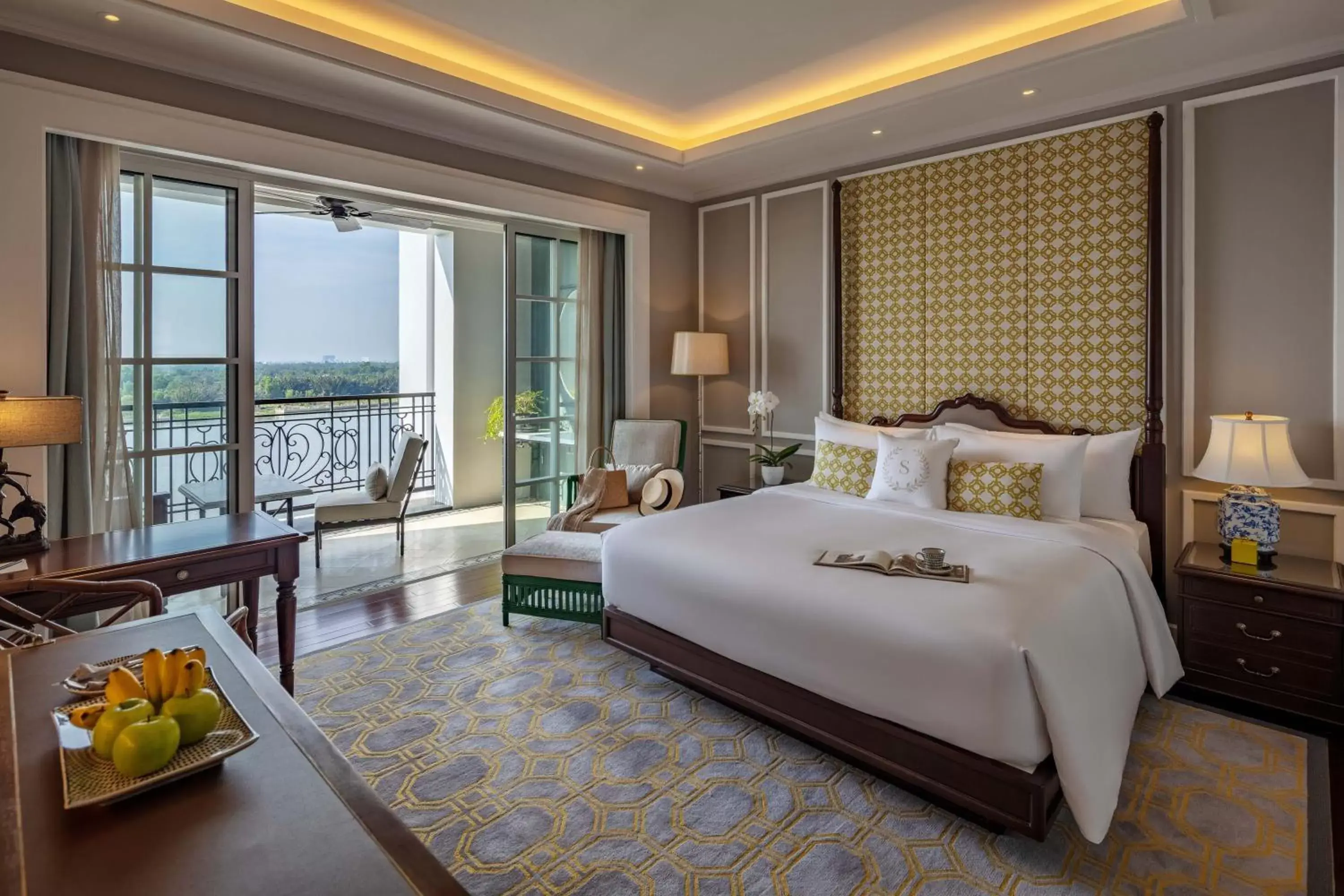 Mia Saigon – Luxury Boutique Hotel Mia Saigon – Luxury Boutique Hotel