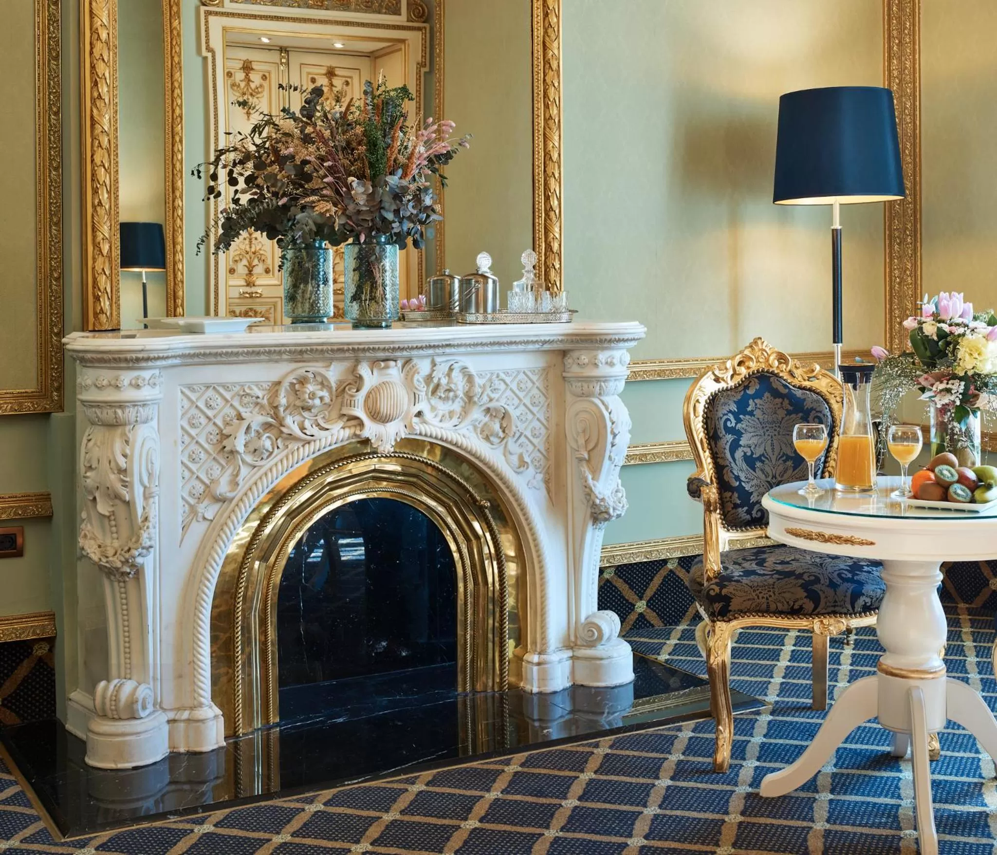 Decorative detail in Hotel Continental Palacete