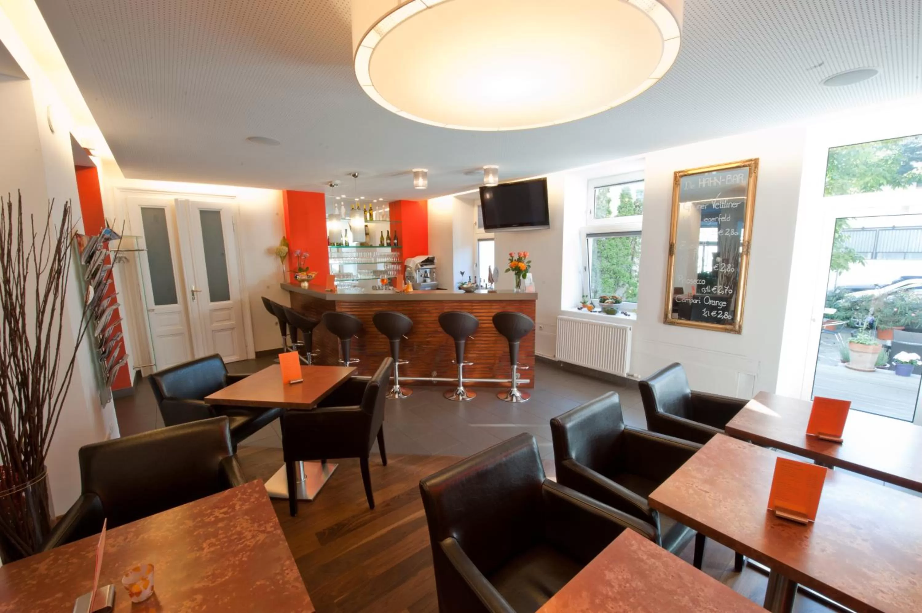 Lounge or bar in Hahn Hotel Vienna