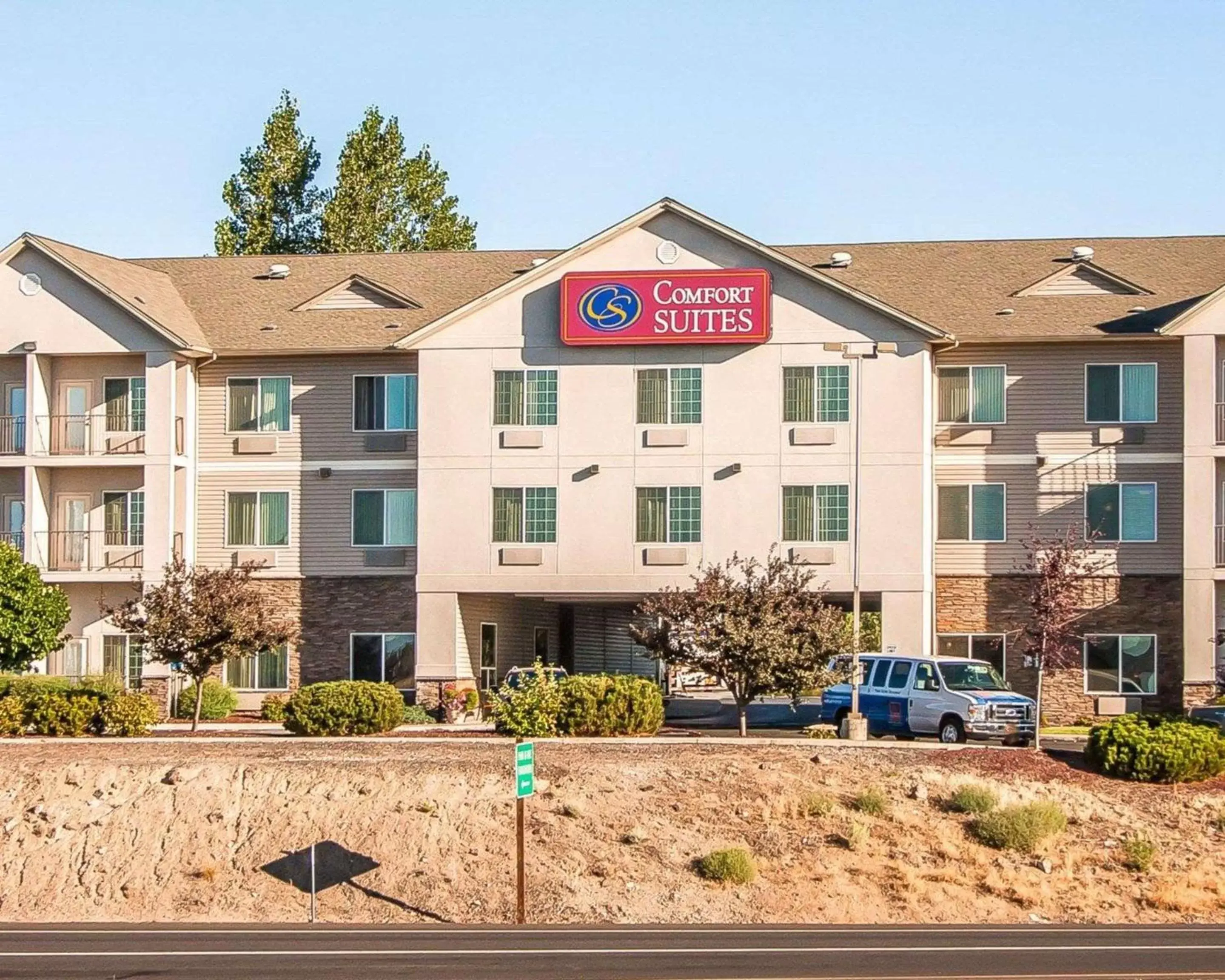 Comfort Suites Redmond Airport Comfort Suites Redmond Airport
