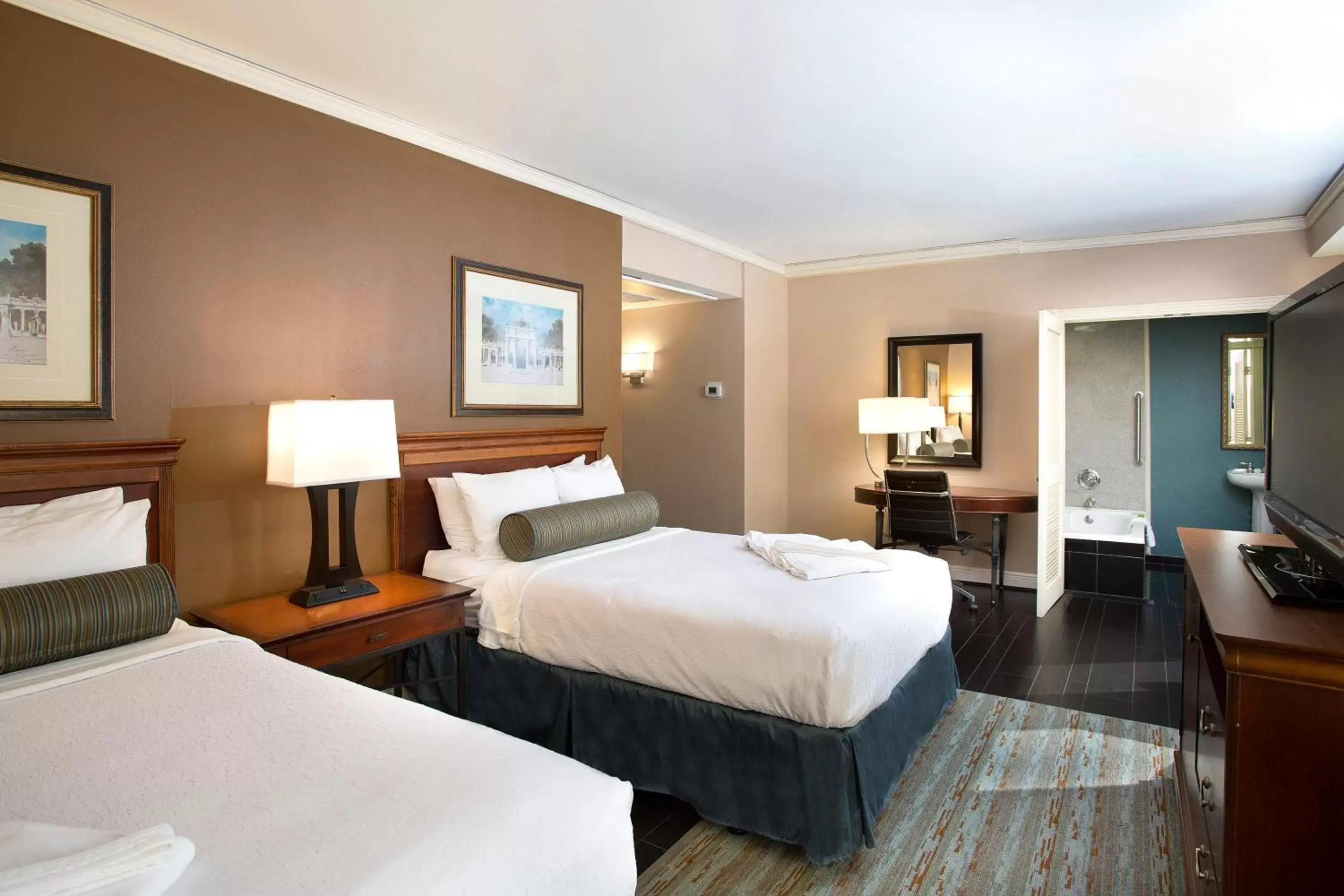 Deluxe Double Room with Two Double Beds in The Whitehall Houston Deluxe Double Room with Two Double Beds in The Whitehall Houston