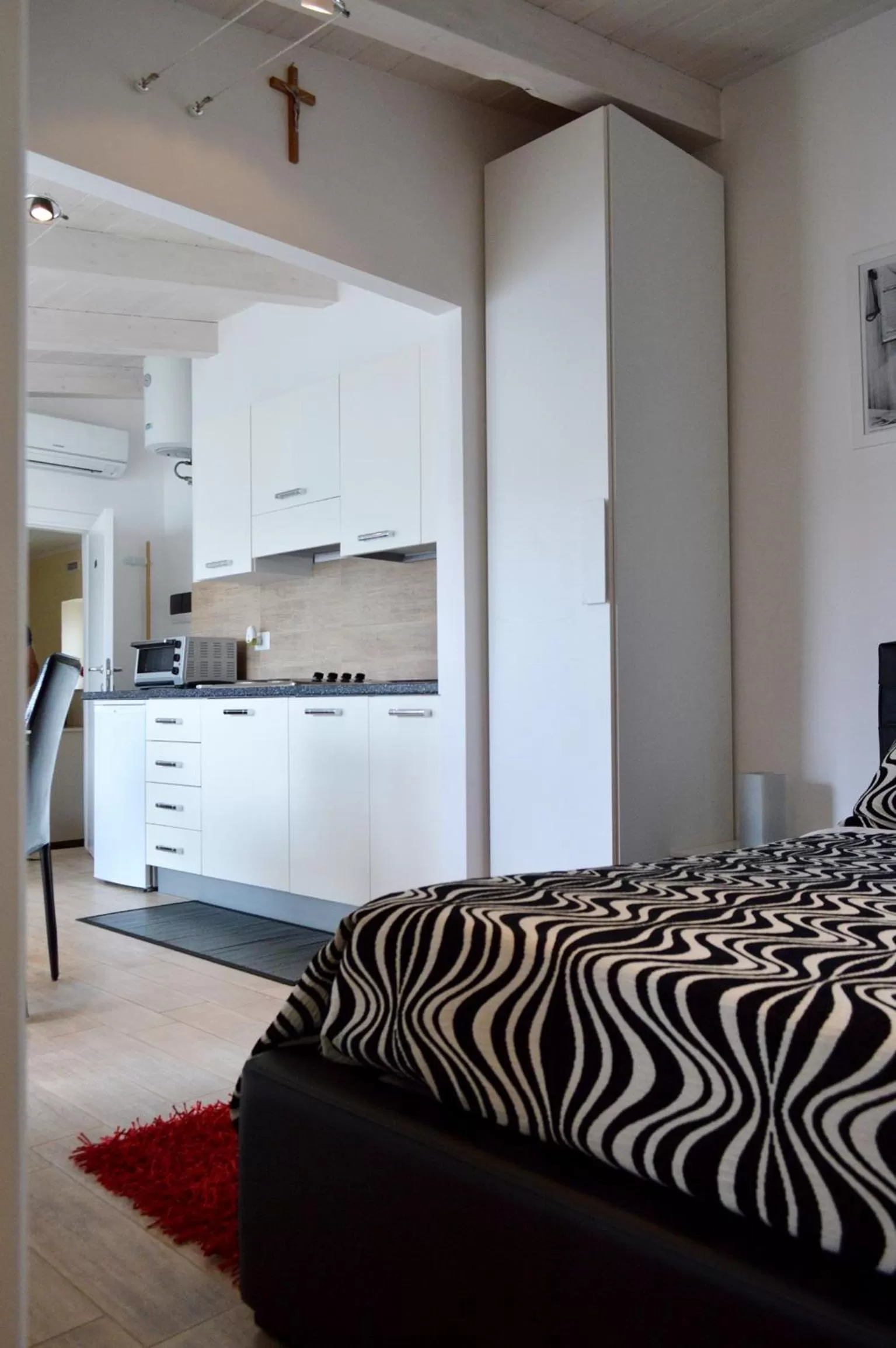 Bedroom, Bed in Albergo Diffuso Dimora Rossi B&B