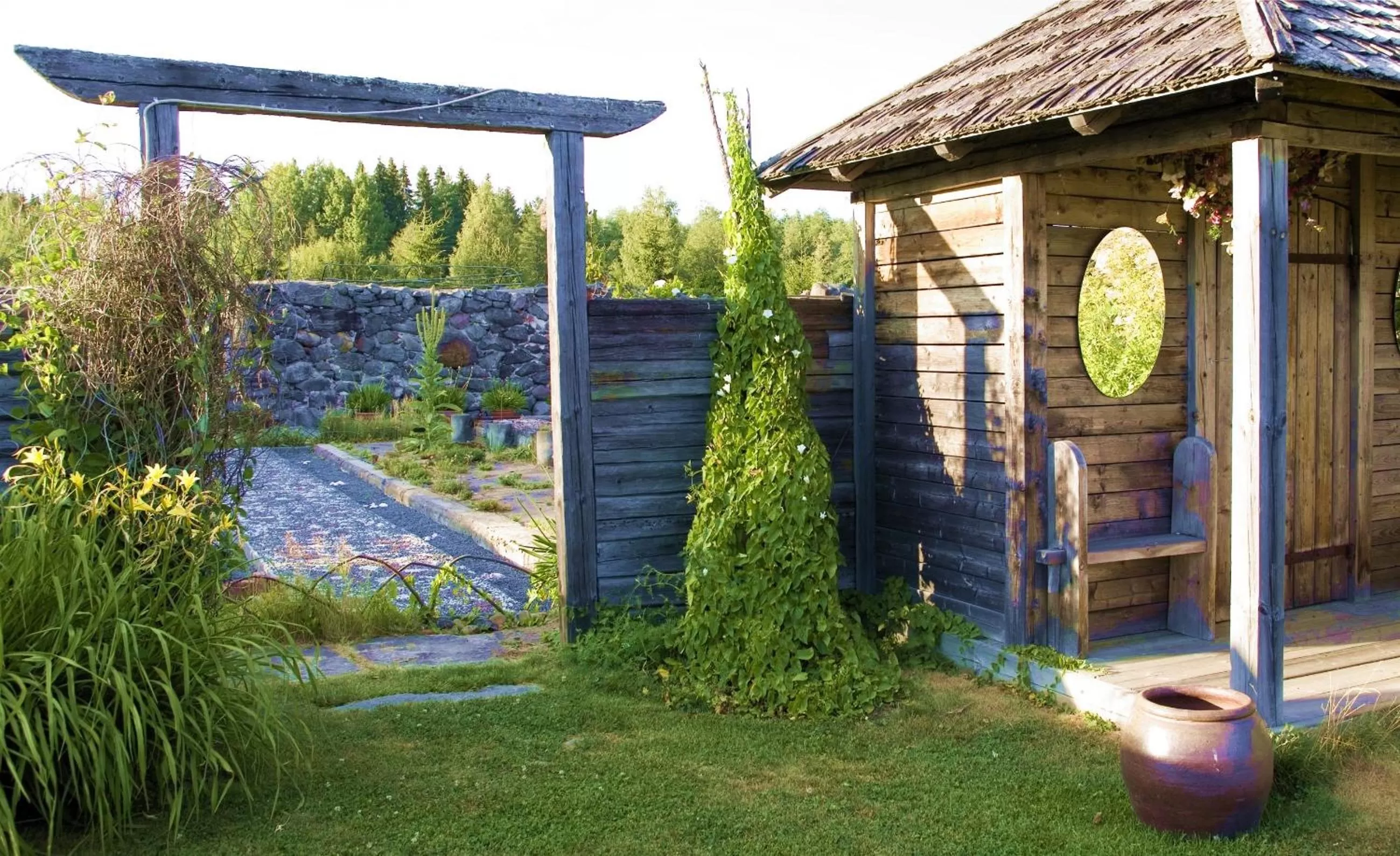 Day, Garden in Tertin Kartano