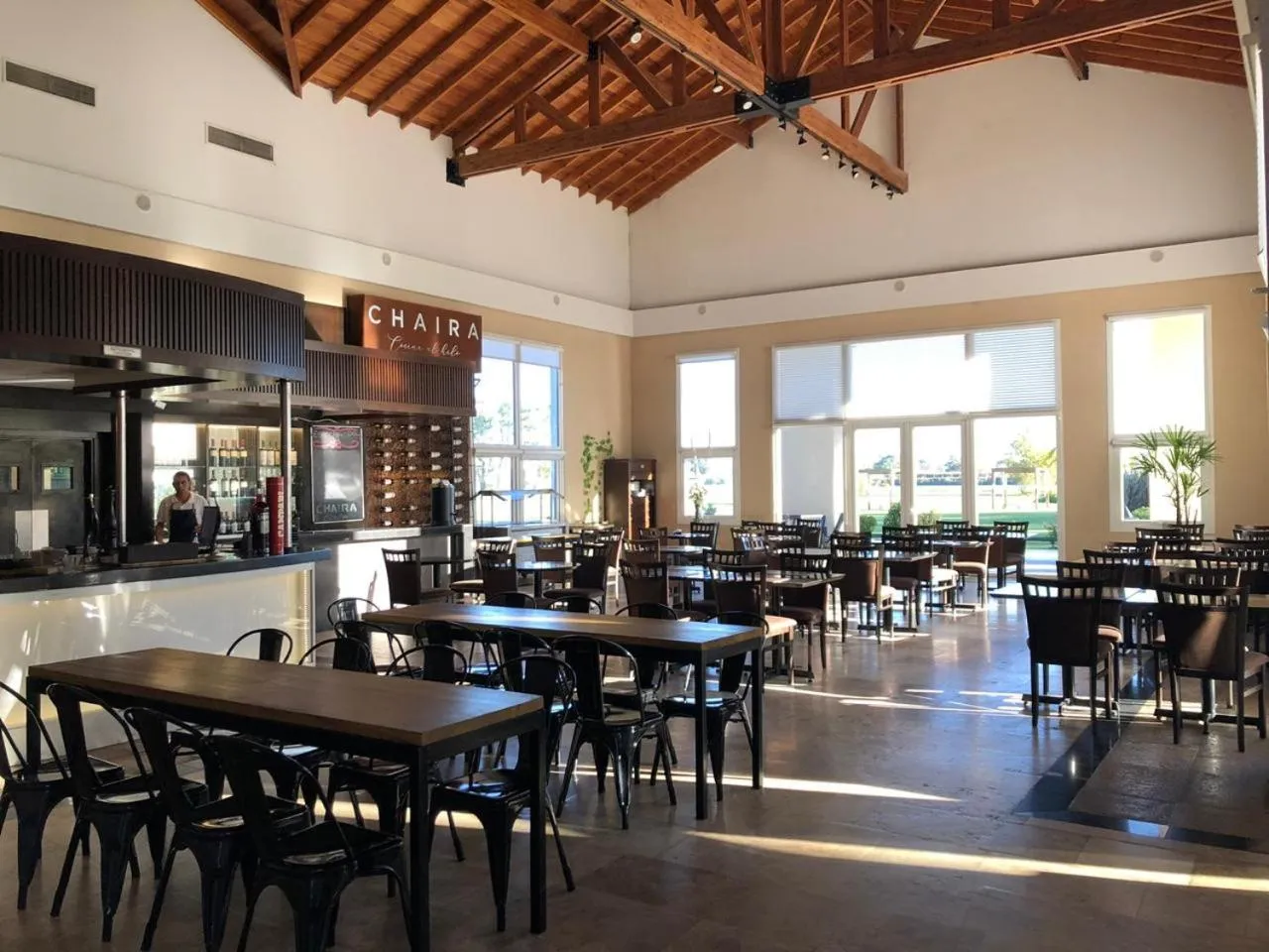 Restaurant/places to eat in Howard Johnson Resort & Convention Center Ezeiza