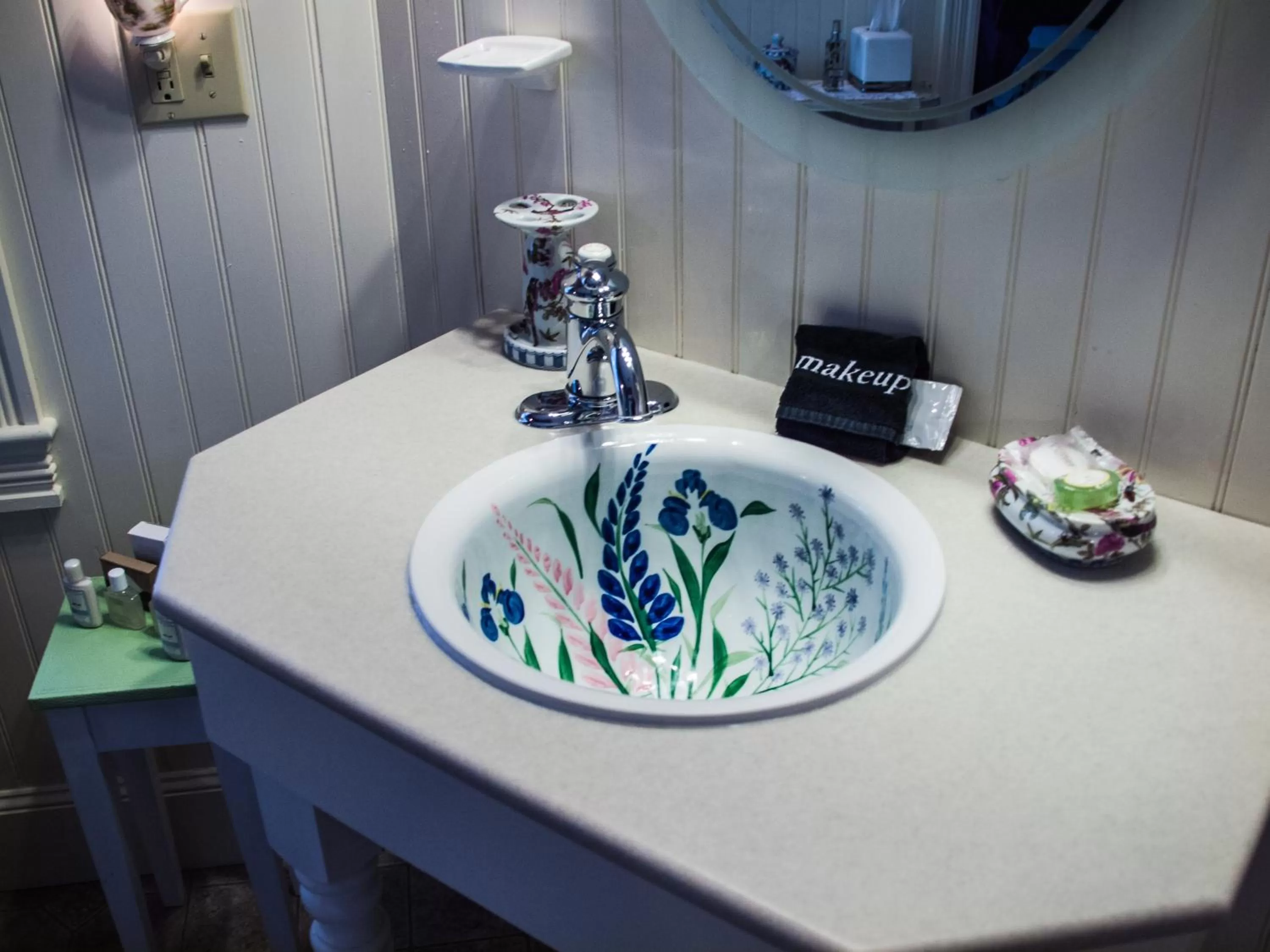 Bathroom in Blackberry Inn