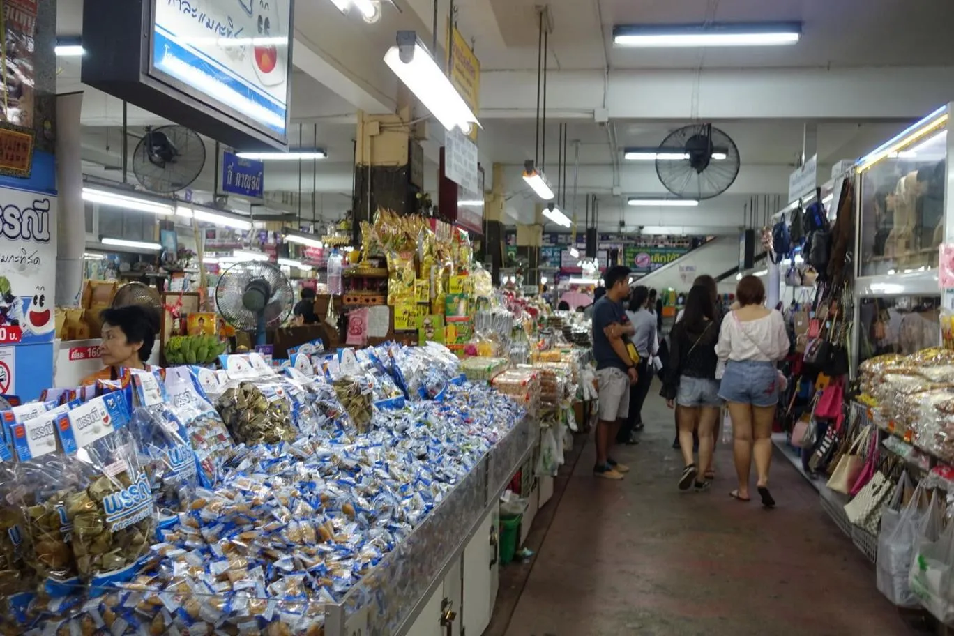 Supermarket/grocery shop in The Signature Hotel @ Thapae