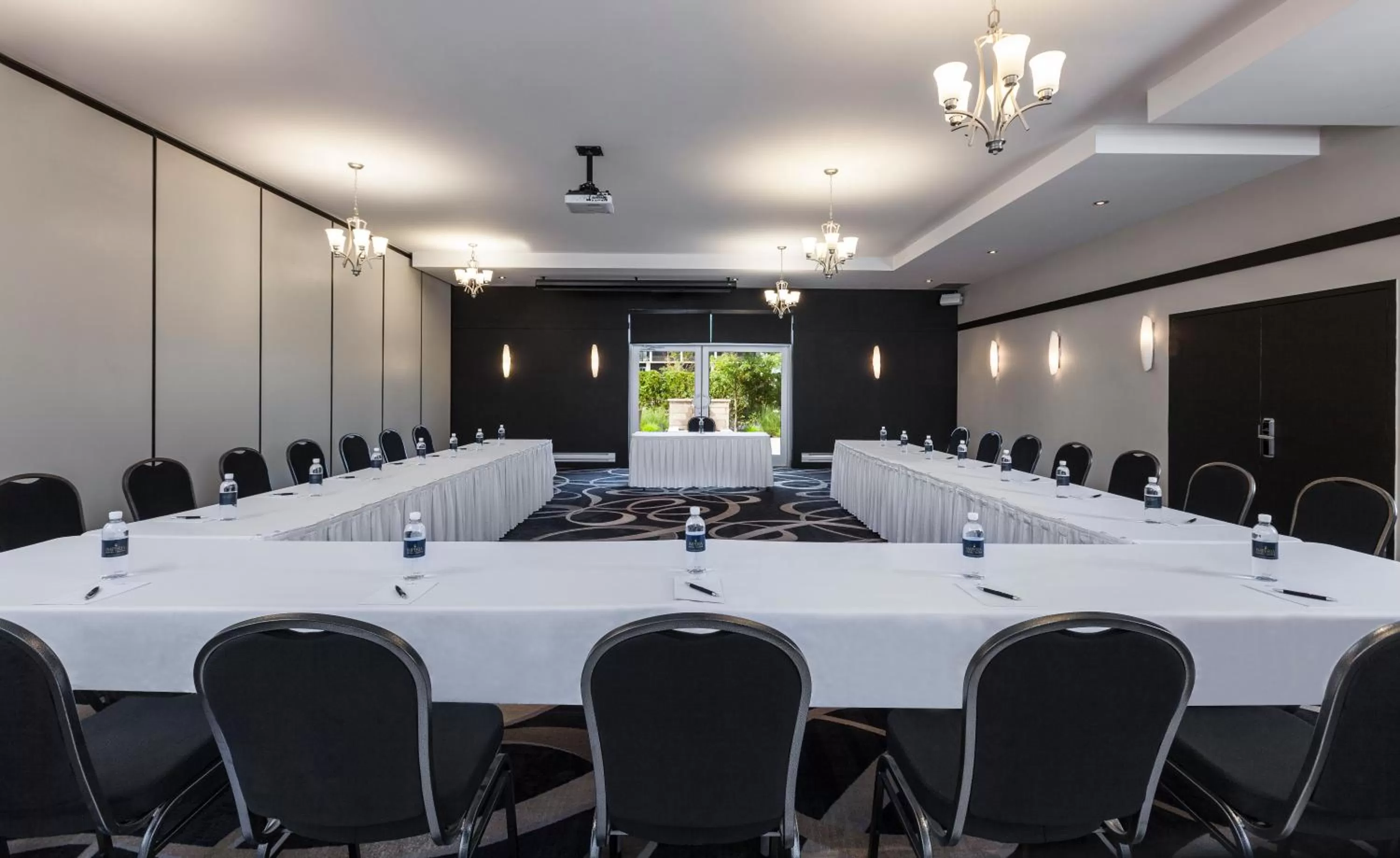 Banquet/Function facilities in Imperia Hôtel et Suites Terrebonne