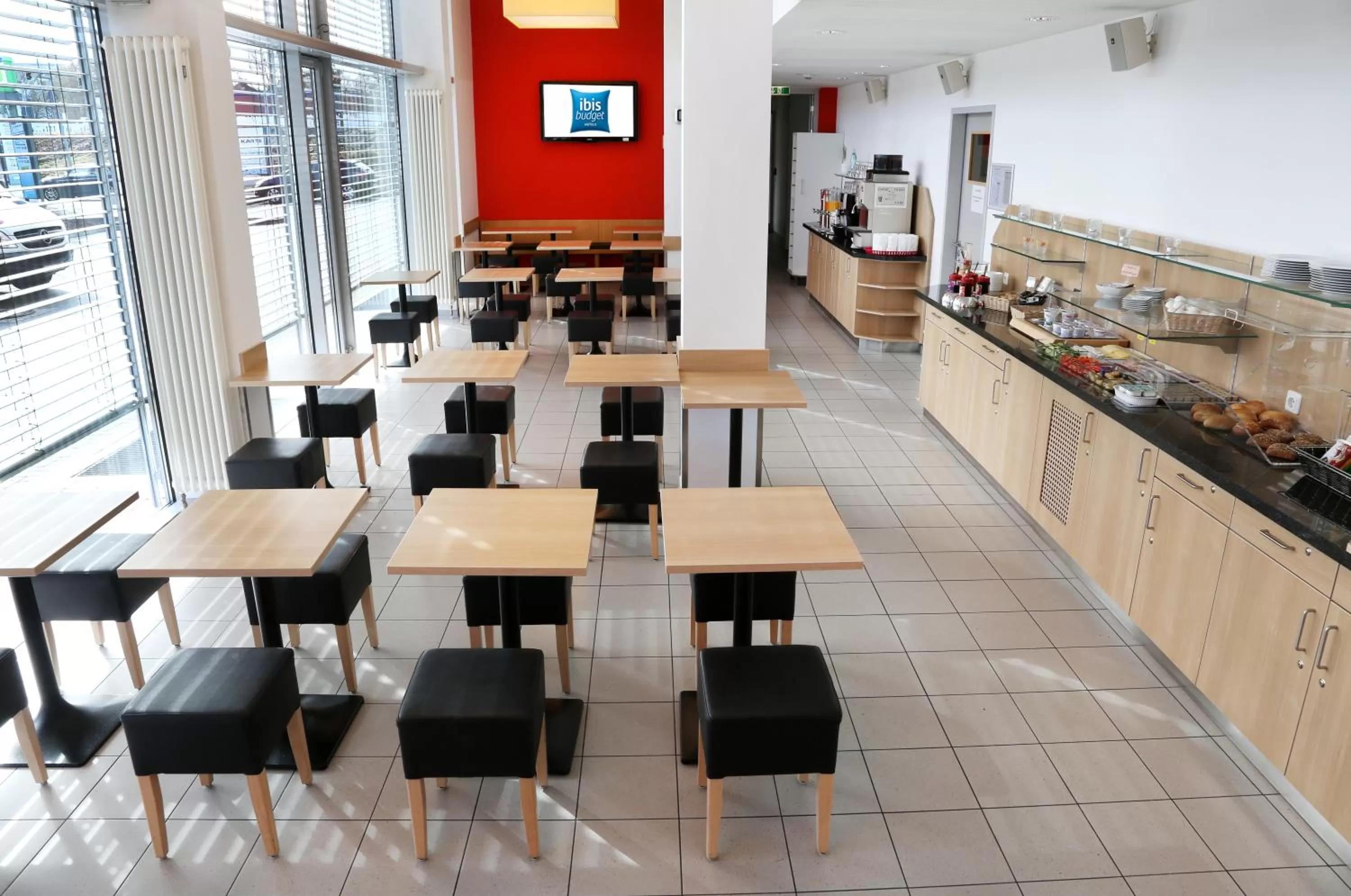 Breakfast in ibis budget Augsburg City