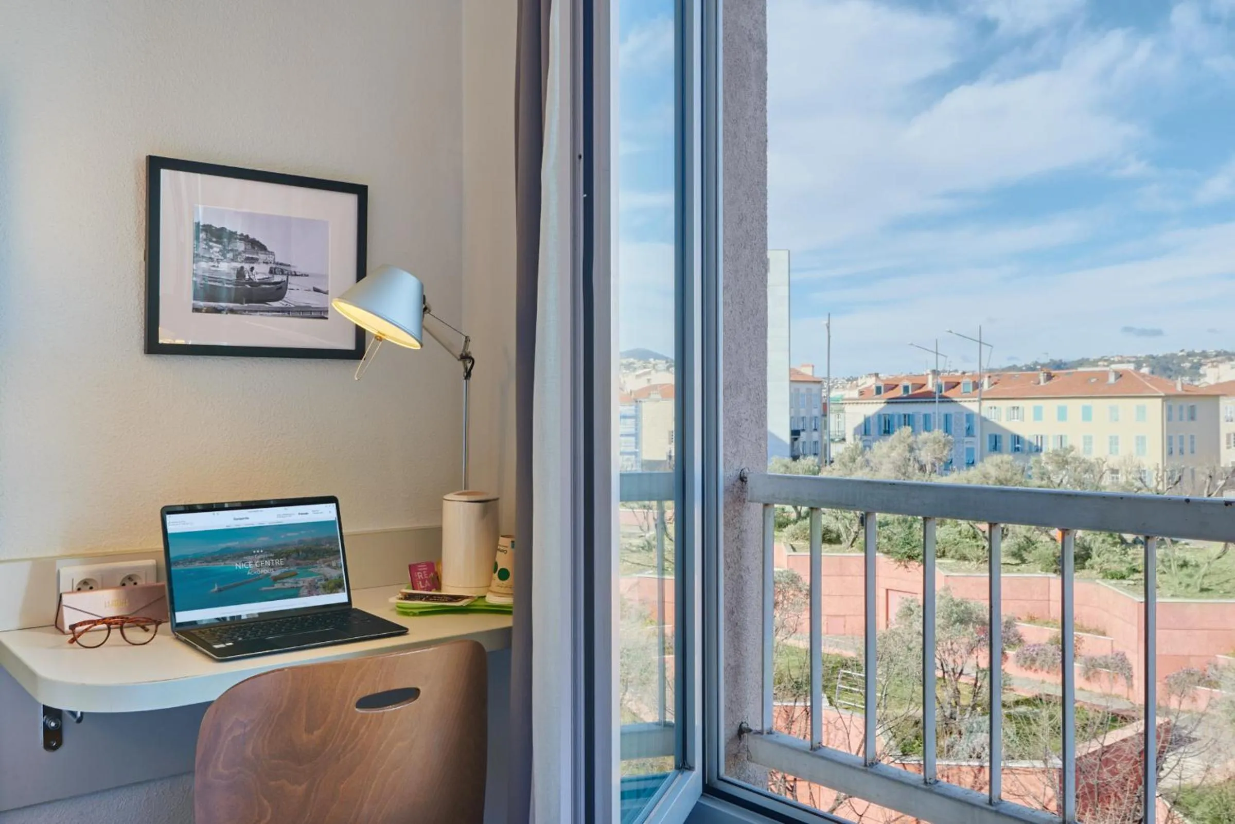 City view in Campanile Hotel Nice Centre Acropolis