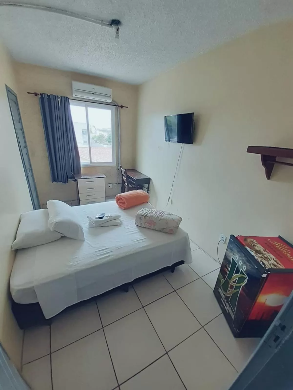 Bed in Hotel Glória