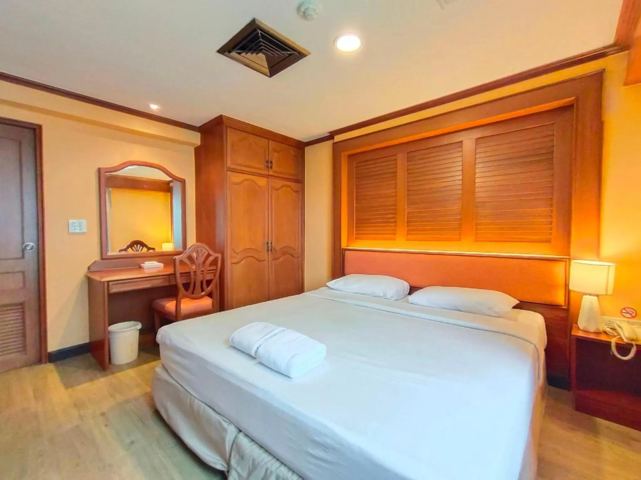 Bed in Ebina House - SHA Extra Plus