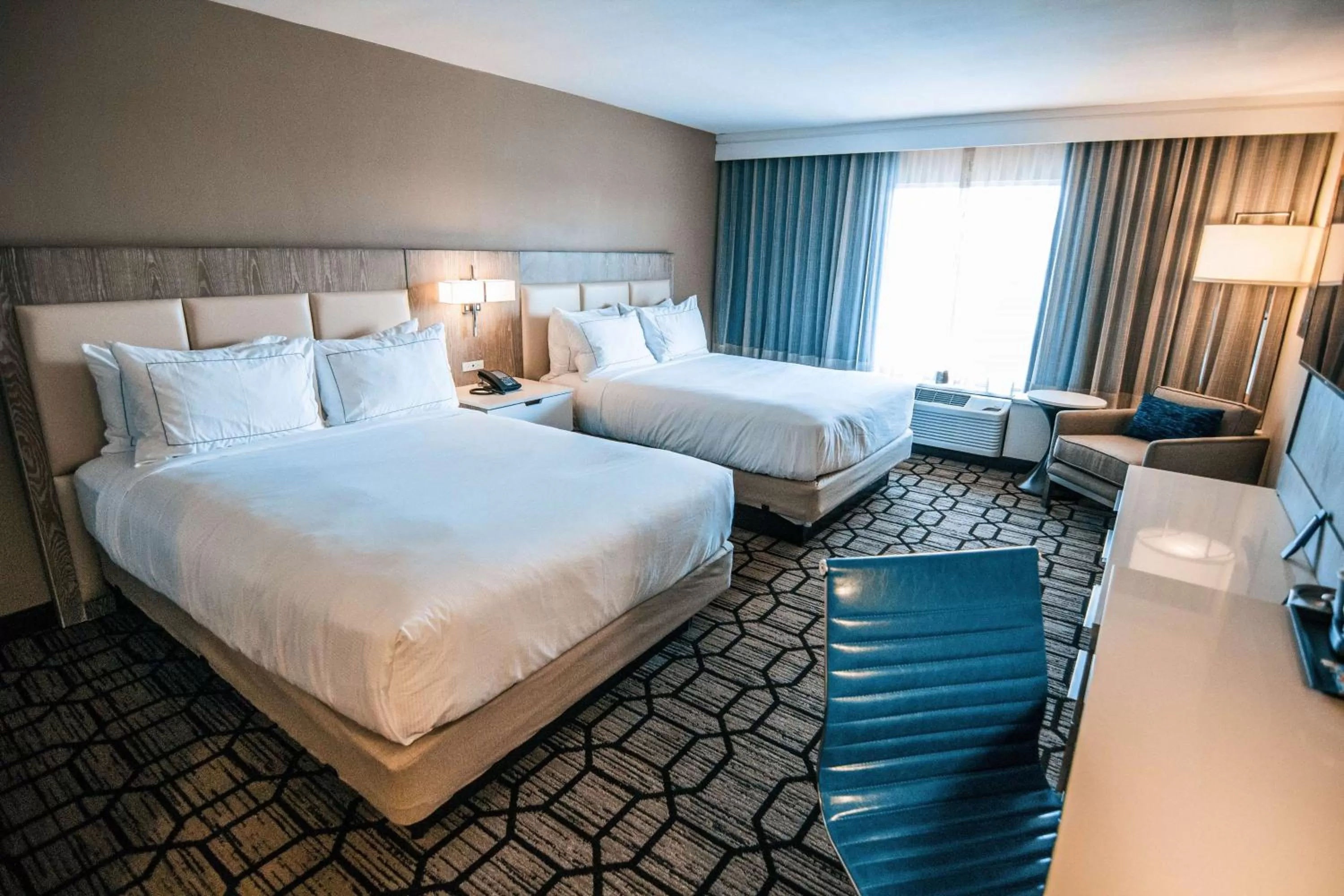 Bed in Doubletree By Hilton Lubbock - University Area