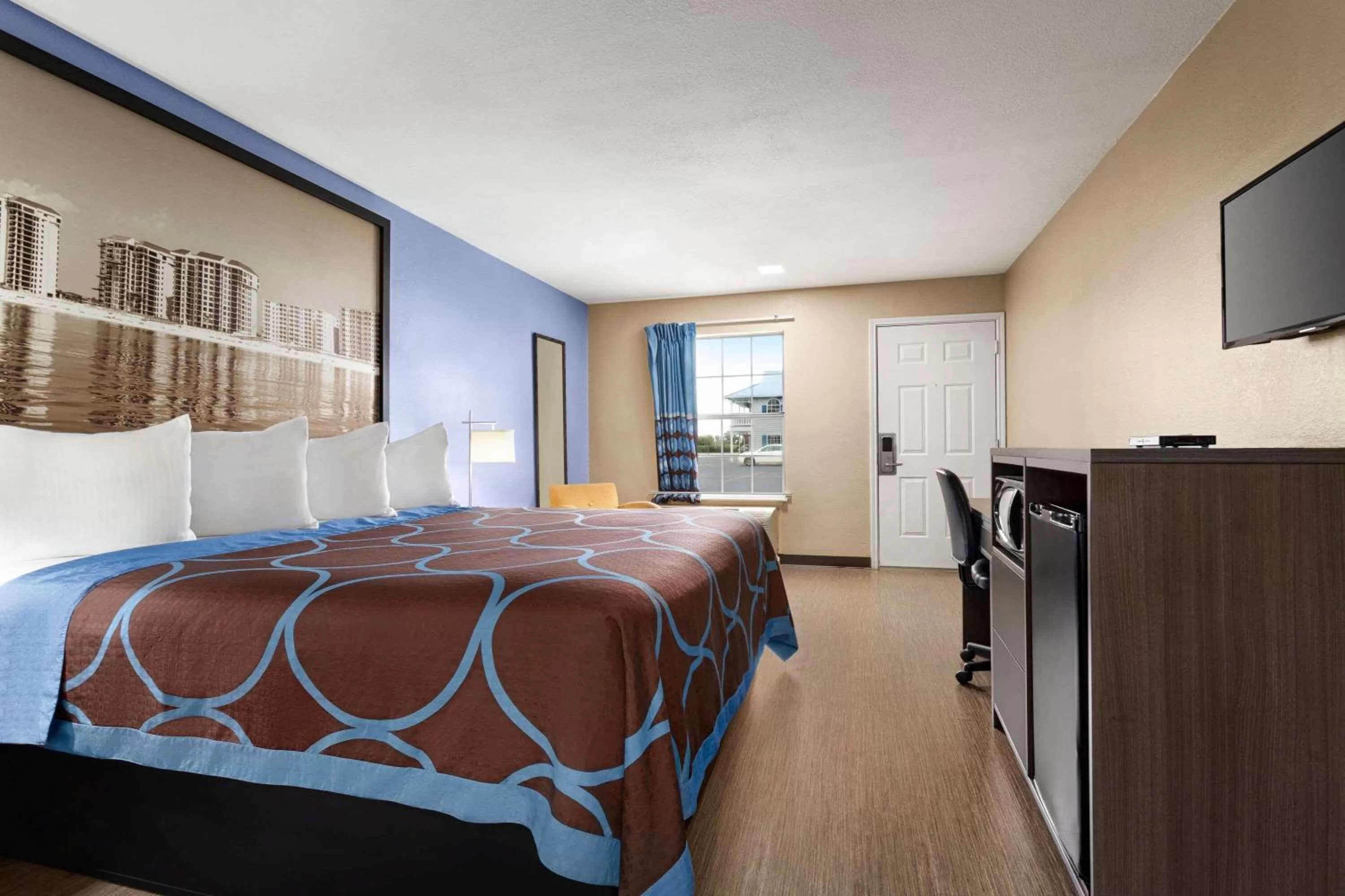 Bedroom, Bed in Super 8 by Wyndham Foley