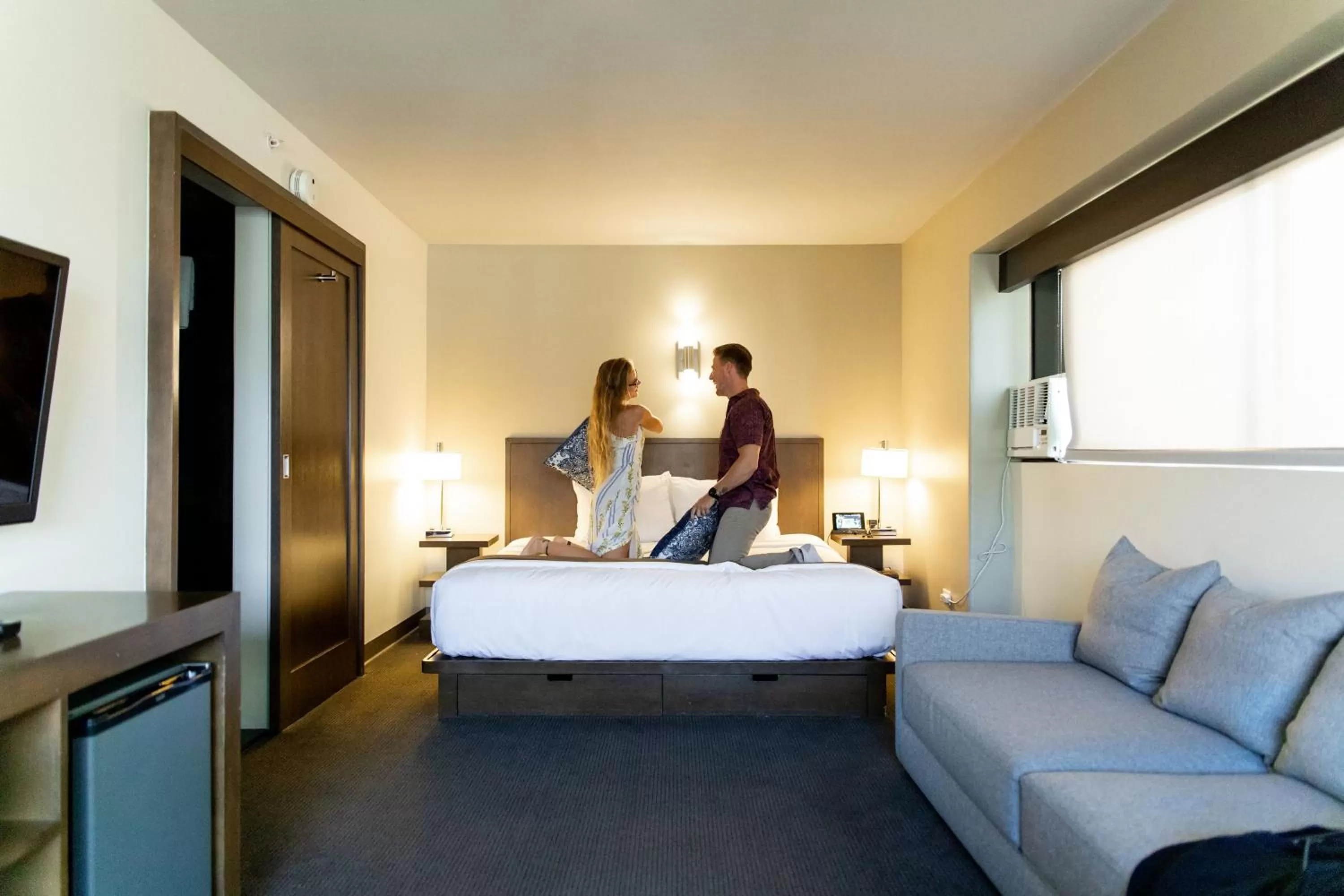 Bed in VIVE Hotel Waikiki