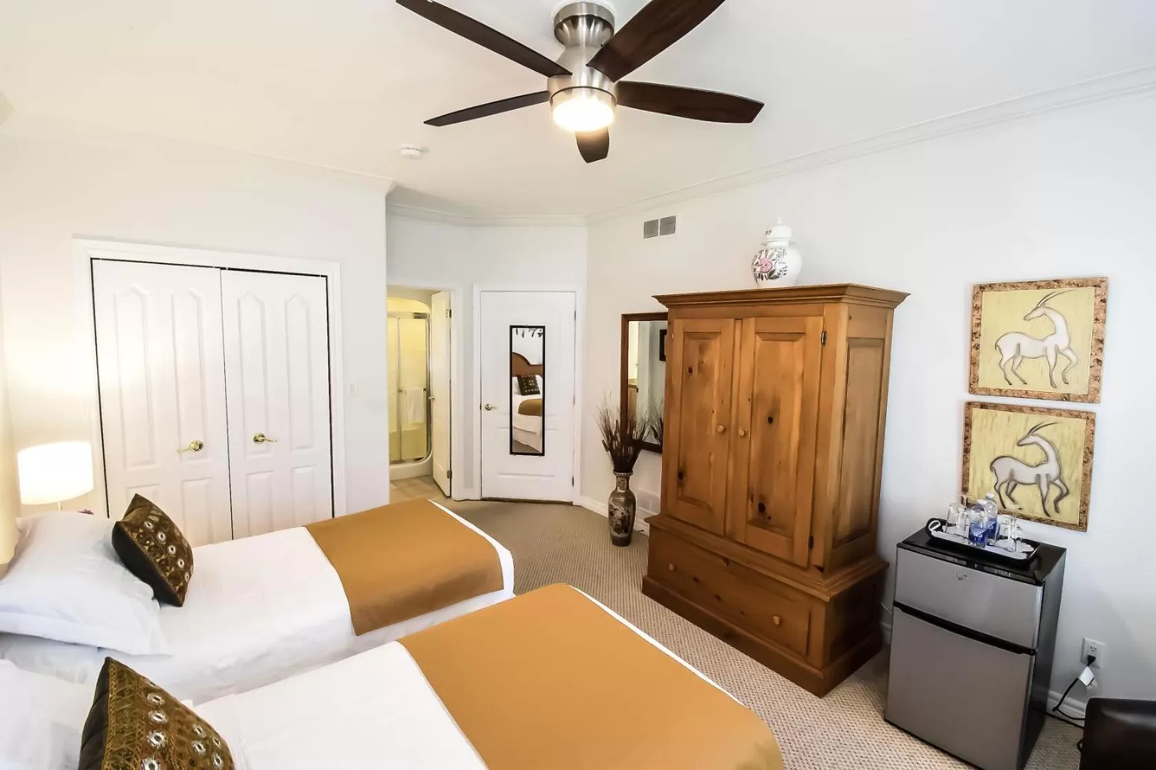 Bed in Graystone Bed & Breakfast