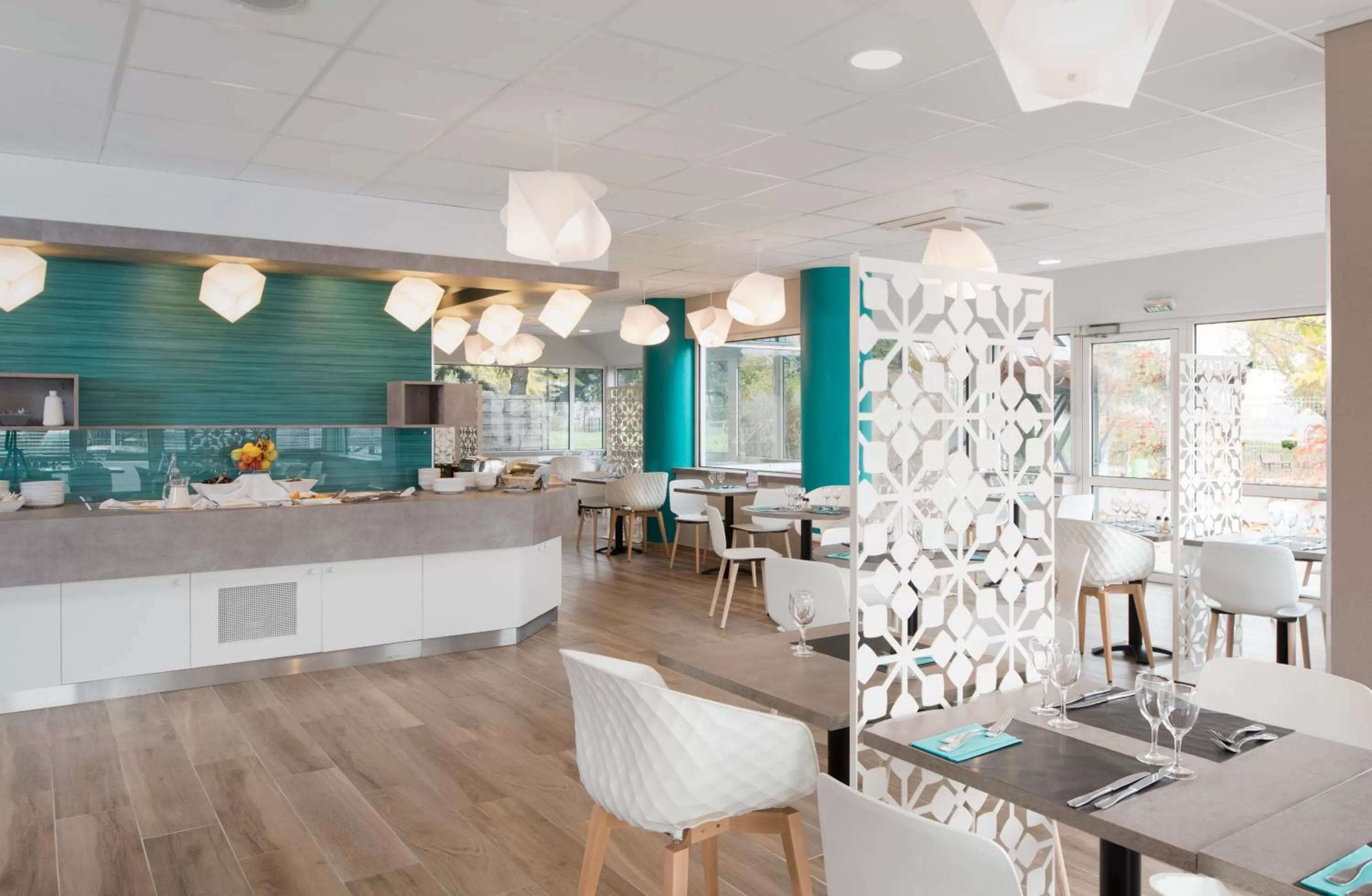 Restaurant/places to eat in Kyriad Hotel Lyon Givors