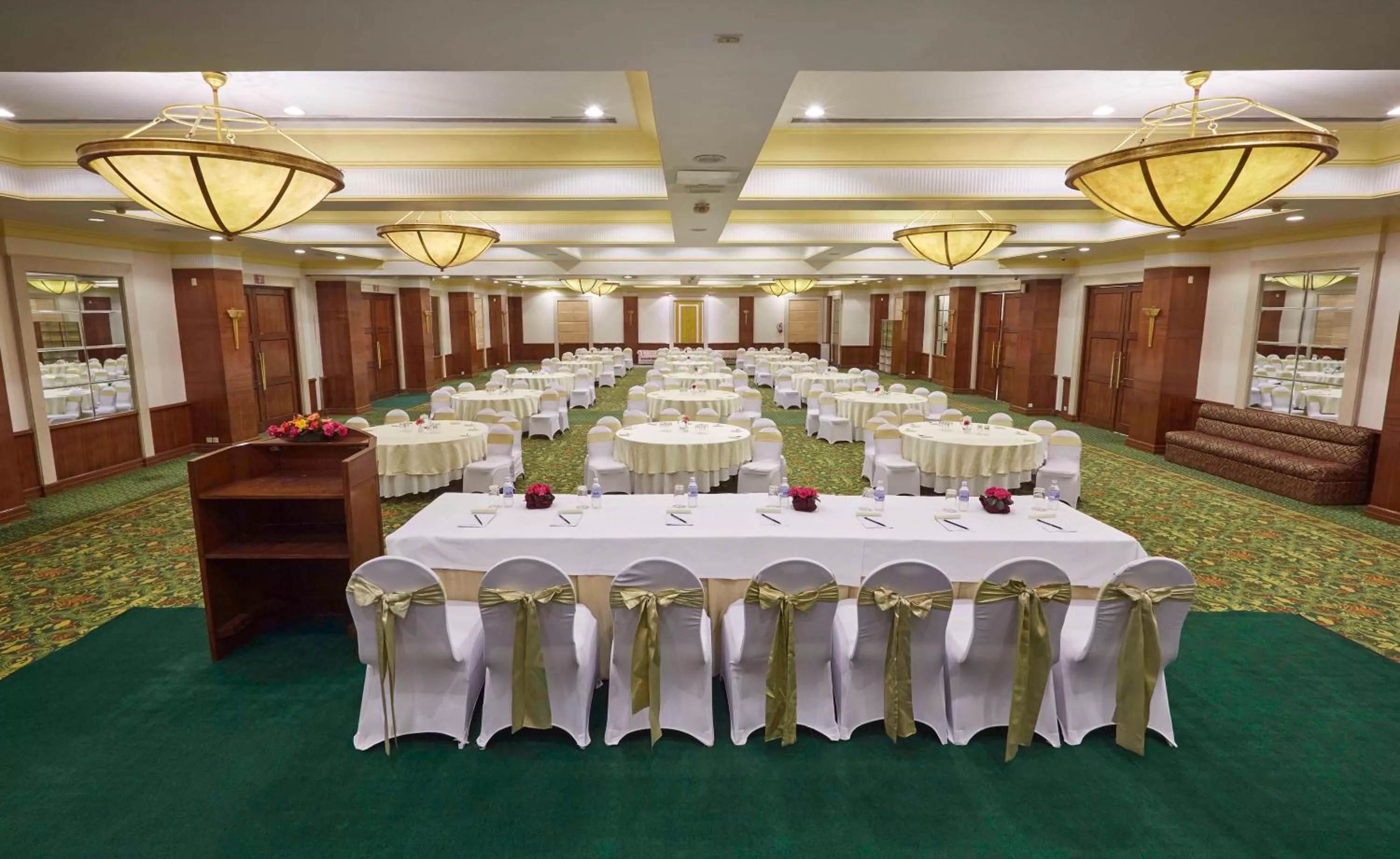 Business facilities in The Everest Hotel