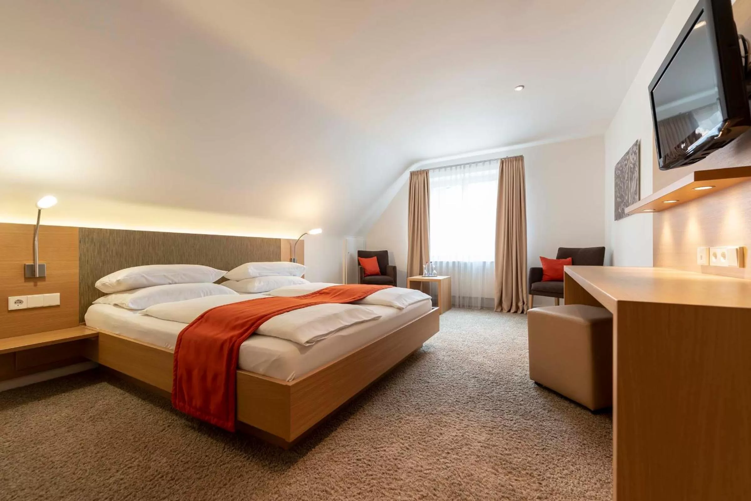 TV and multimedia, Bed in Hotel Gasthof Krone