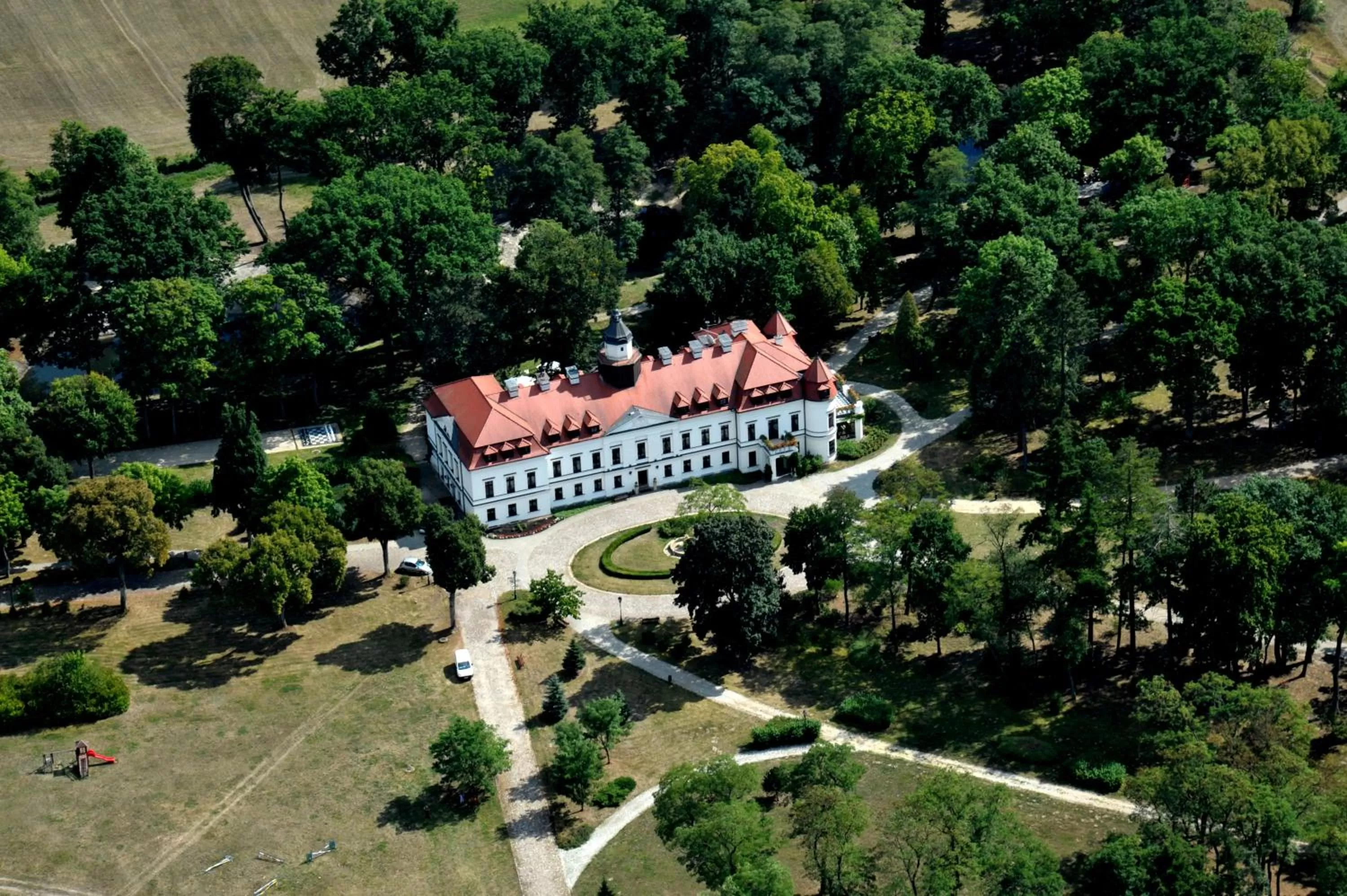 Bird's eye view, Bird's-eye View in Pałac Wiejce