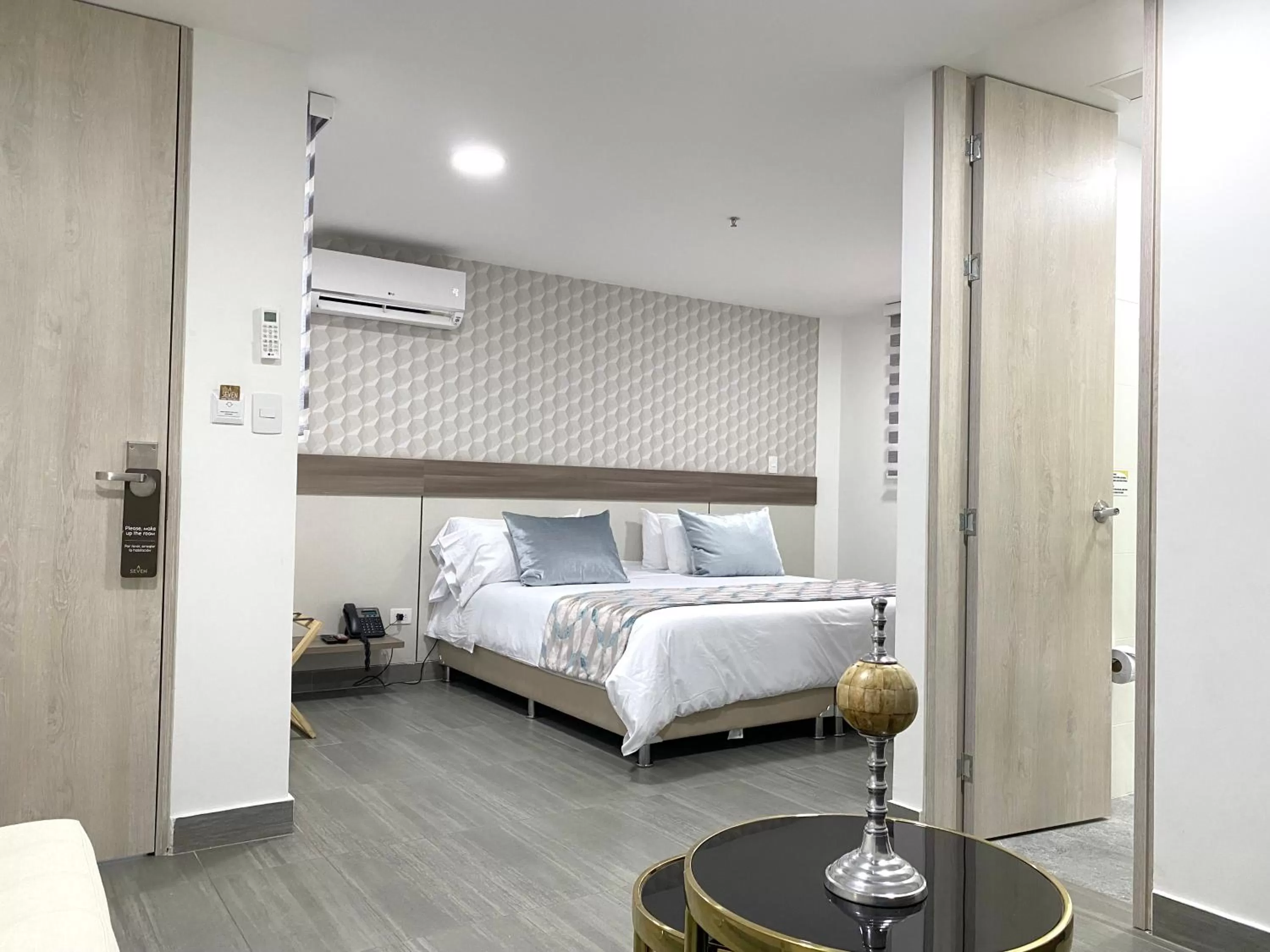 Bed in Seven Inn Hotel