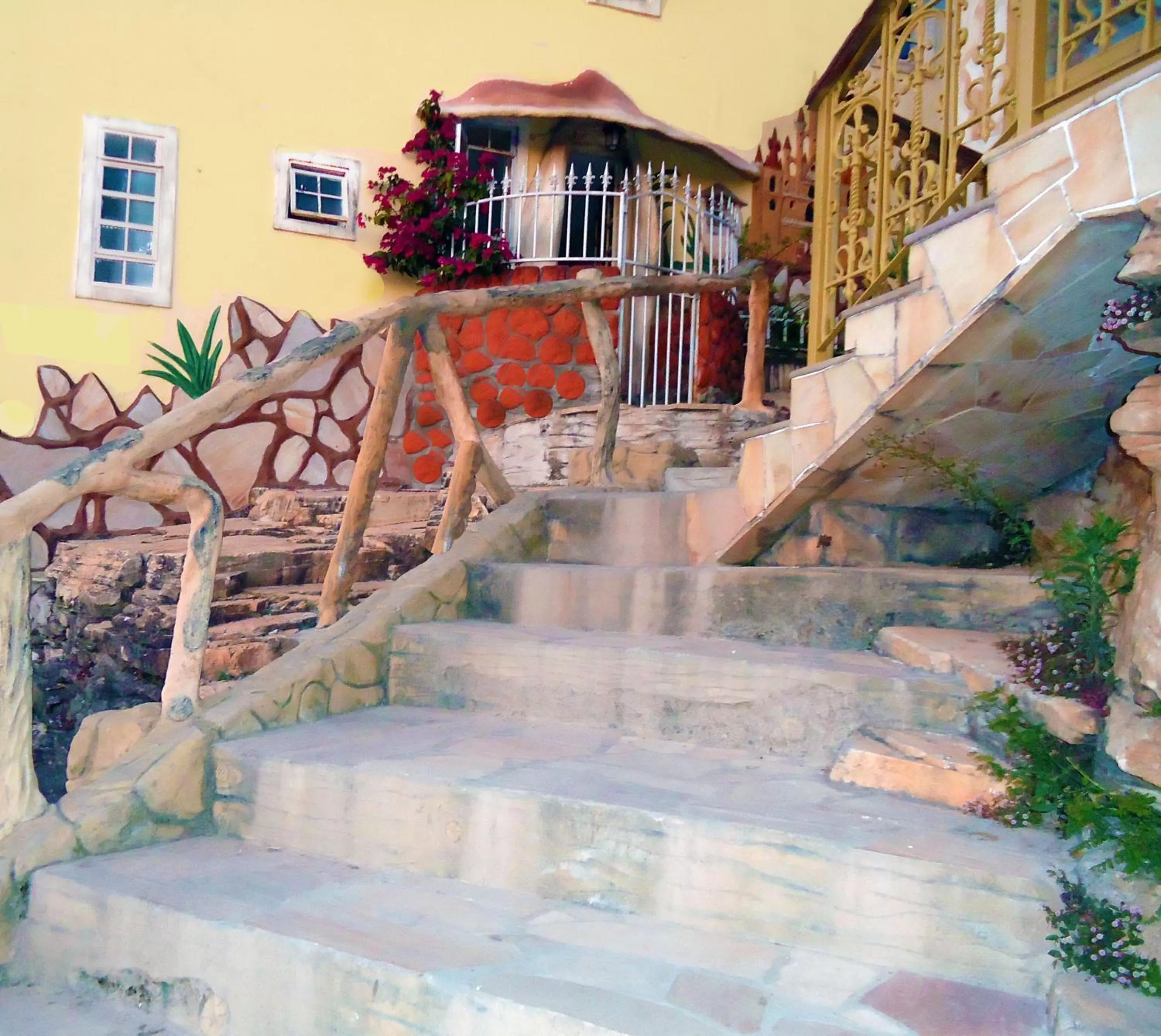 Property building, Patio/Outdoor Area in Pousada Reino Encantado - São Thomé das Letras - Minas Gerais