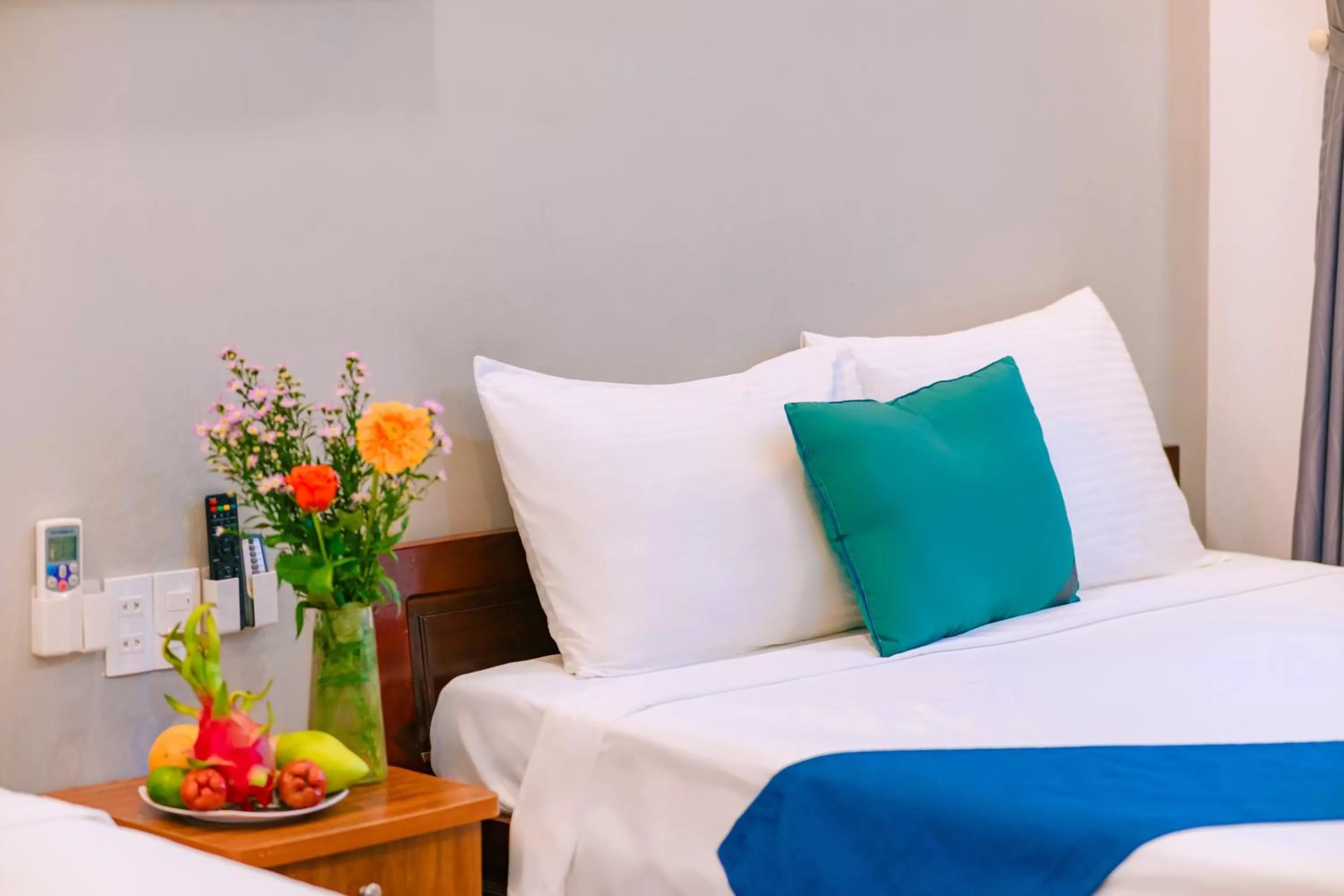 Bedroom, Bed in Vinh Khang Homestay