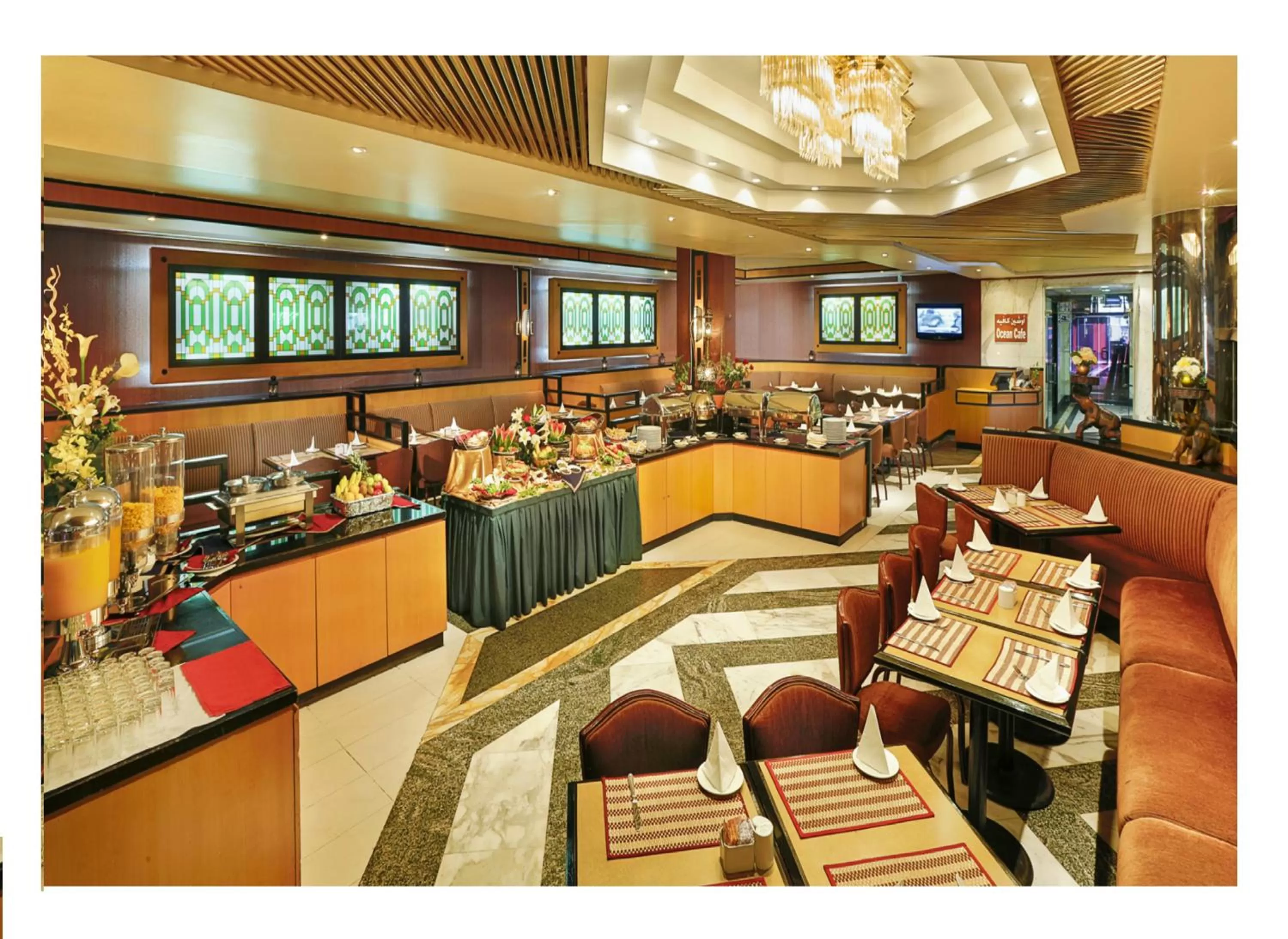 Restaurant/places to eat in Admiral Plaza Hotel