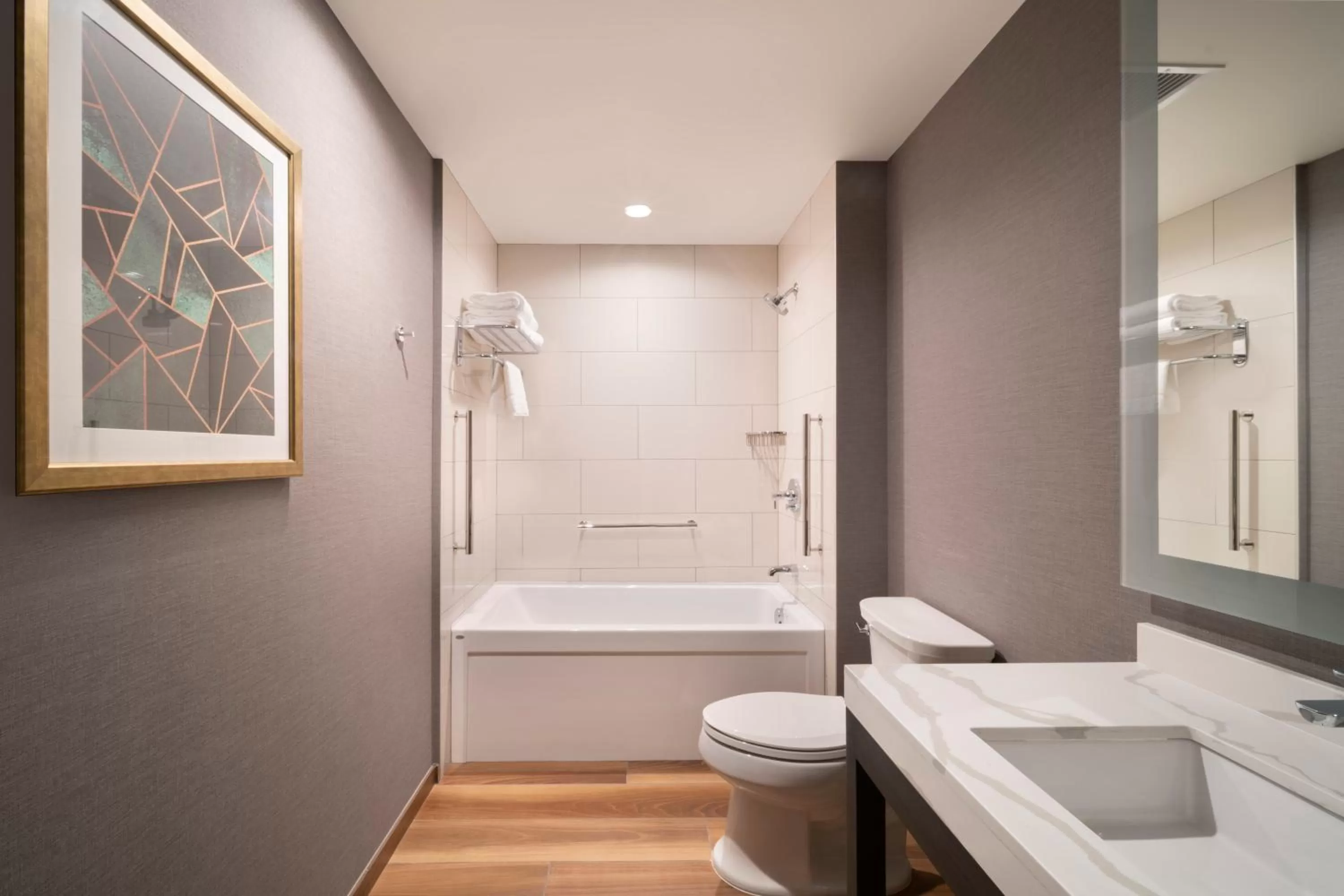 Bathroom in Hyatt House LAX Century Blvd