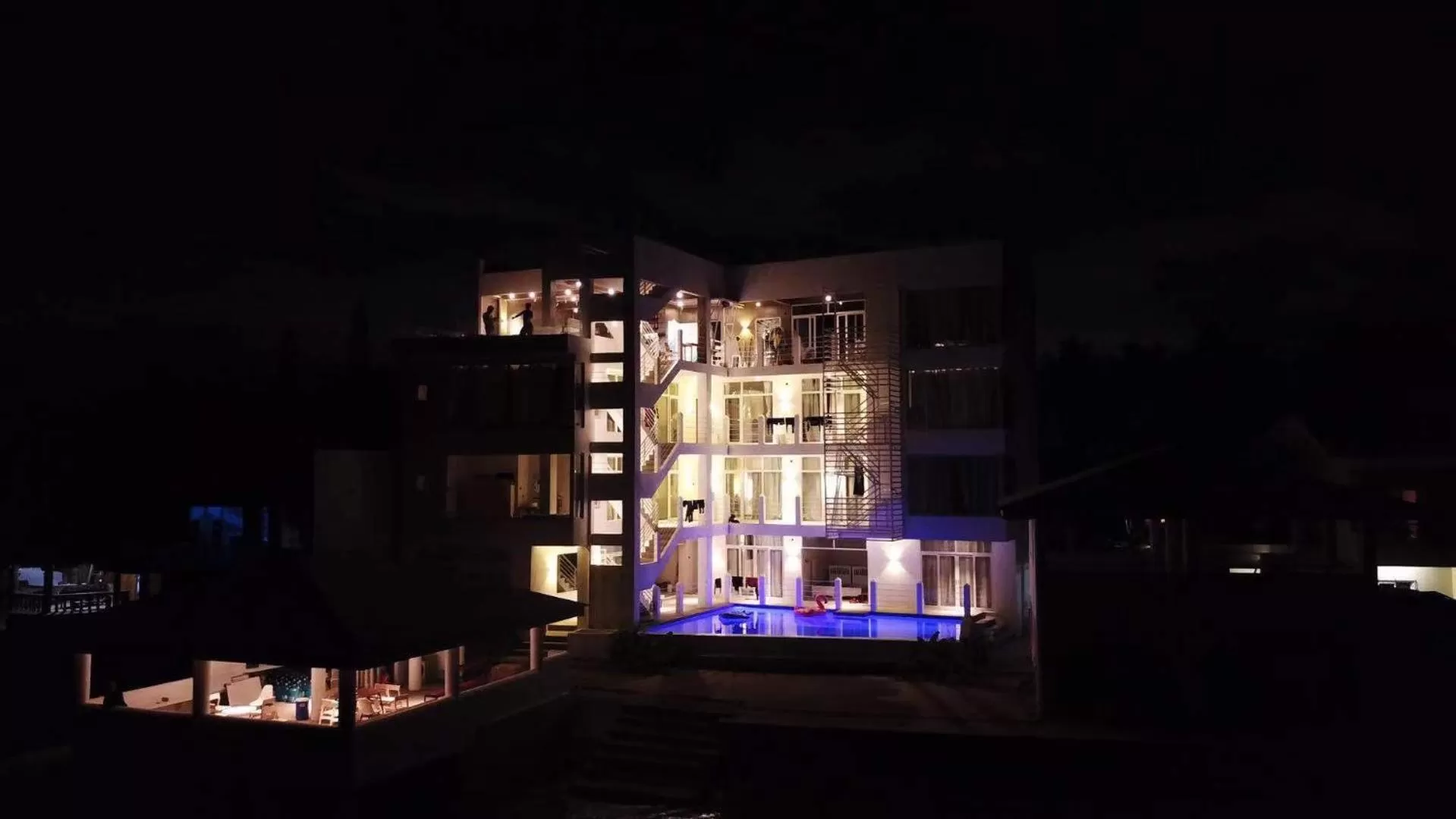 Property building in Sugarsea Inn & Dive shop