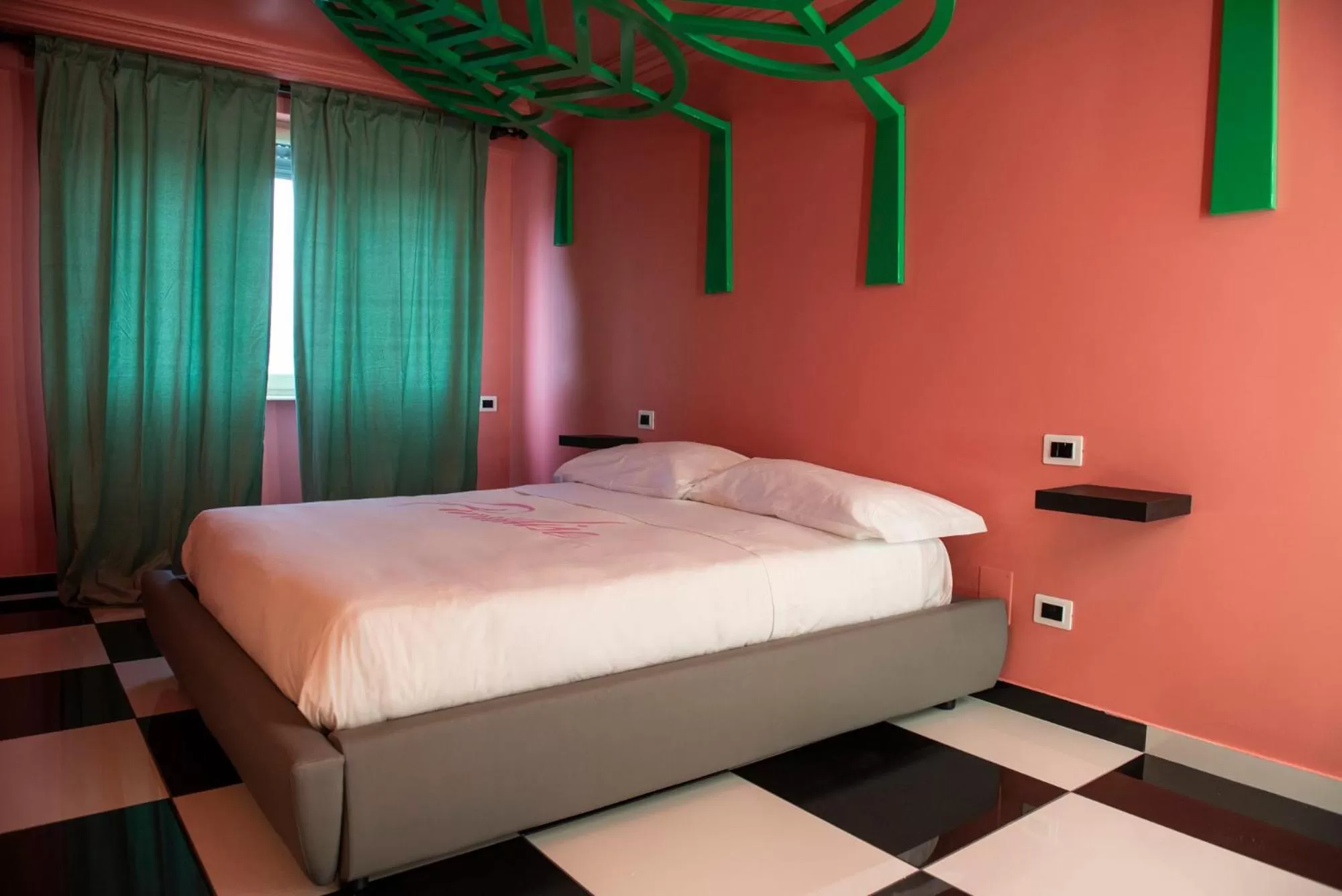 Bed in D'amelio'S suites