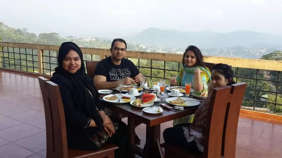 Restaurant/places to eat in Kandy Highland Unique Hotel