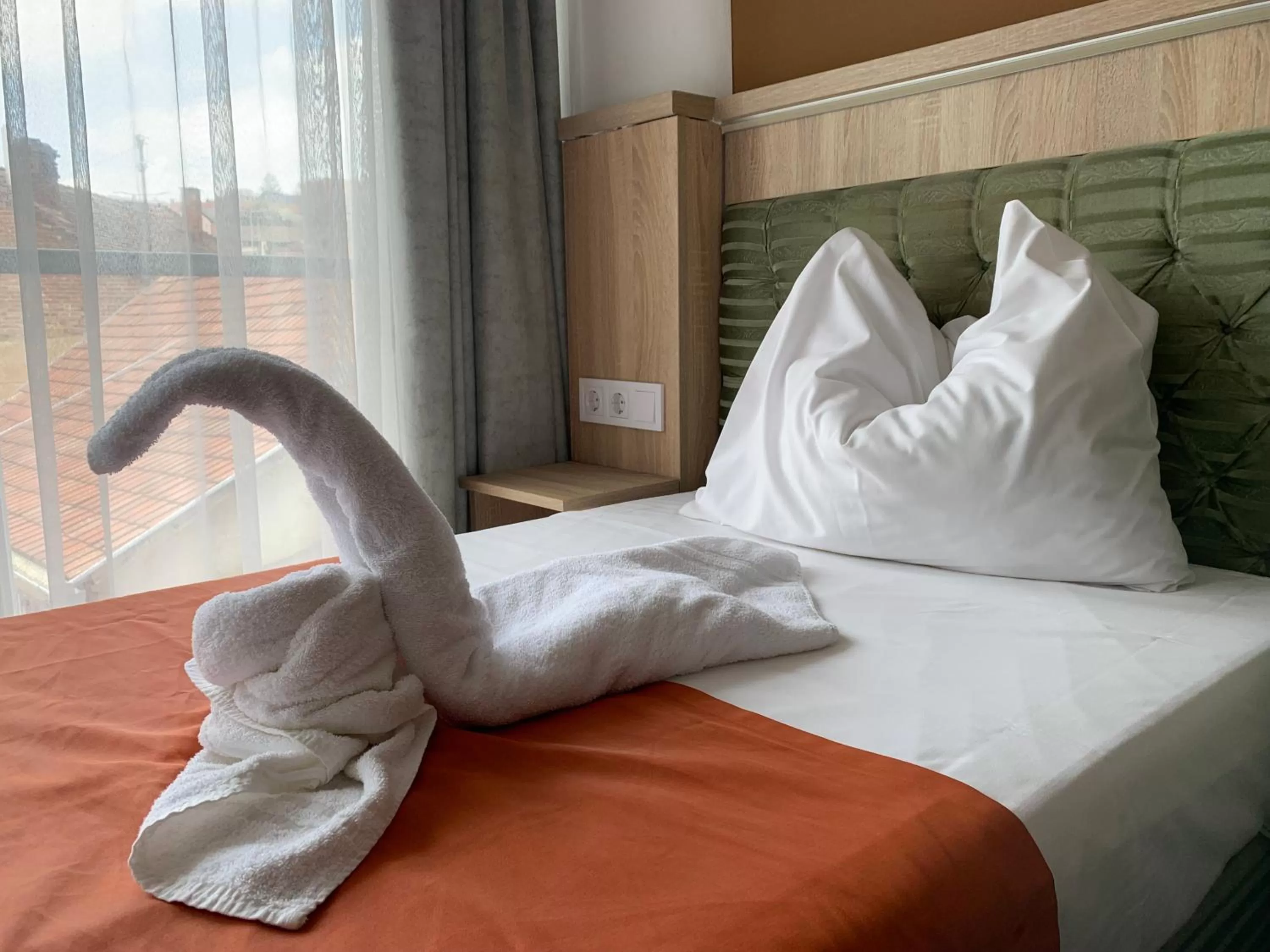 Bed in Várfal Wellness Panzió