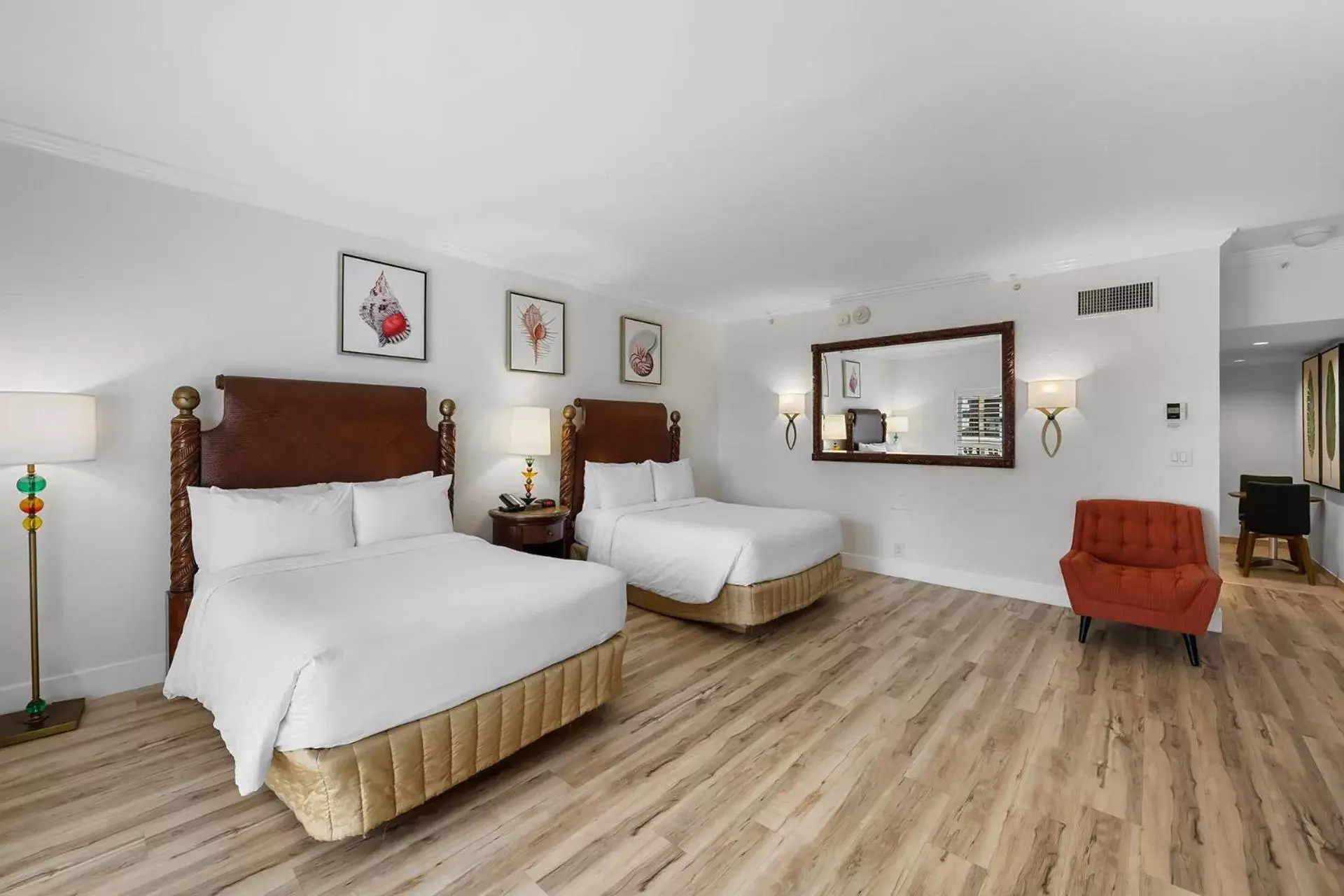 Standard Double Room in Beachcomber Resort & Club Standard Double Room in Beachcomber Resort & Club