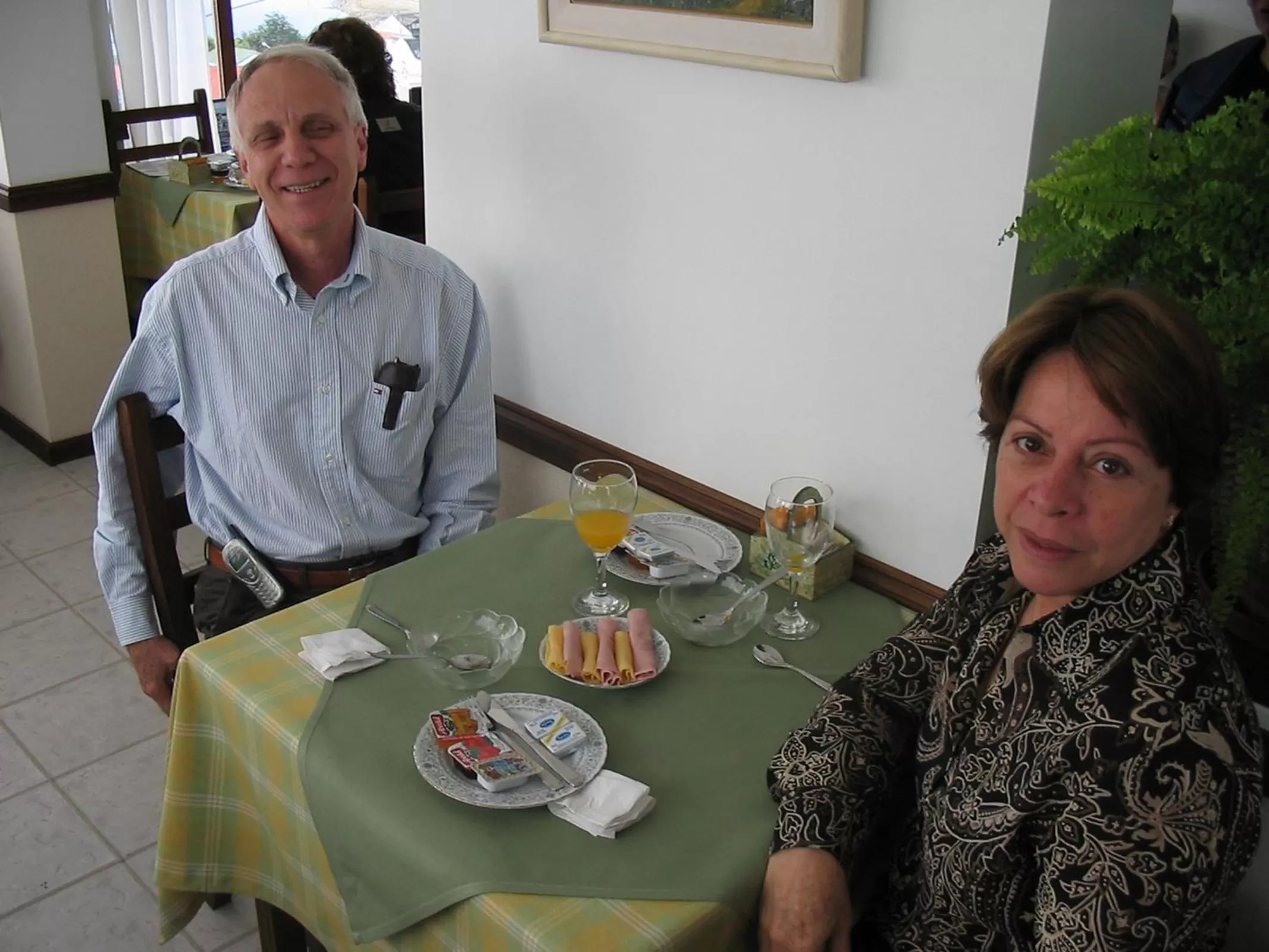 Communal lounge/ TV room in Hosteria Sloggett