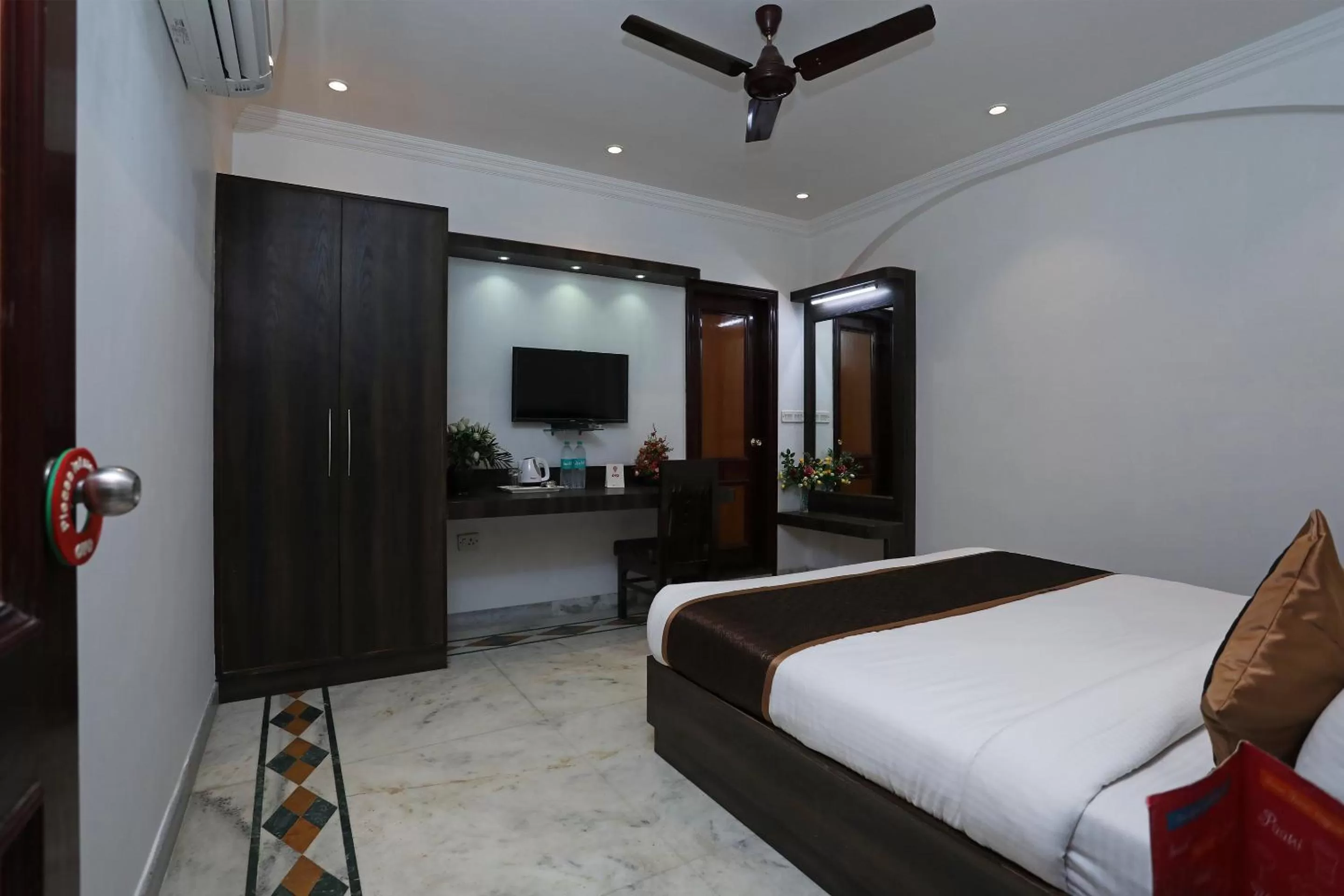 Bedroom, Bed in Hotel Marc Royal