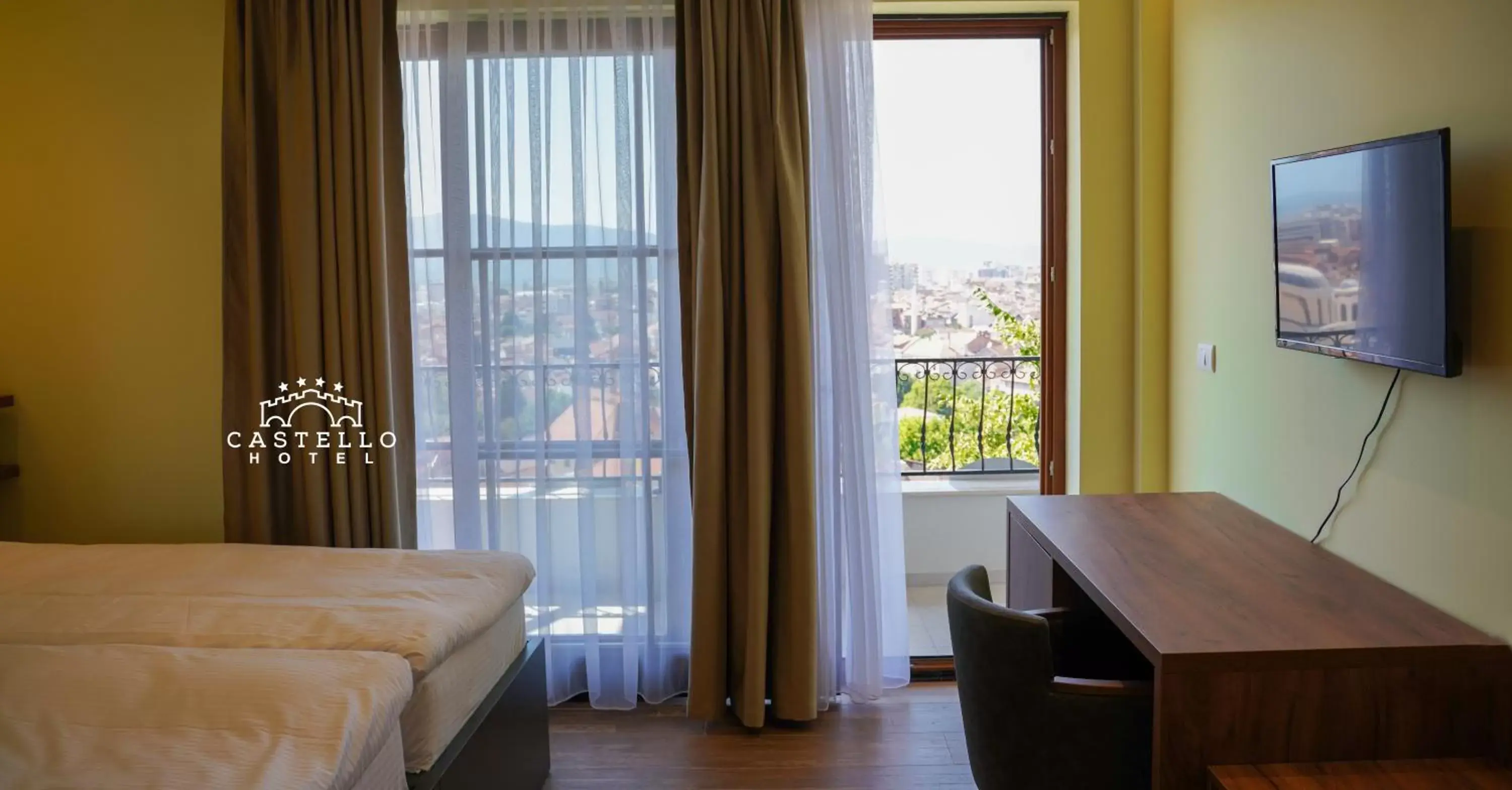 Superior Double or Twin Room with City View in Hotel Castello Superior Double or Twin Room with City View in Hotel Castello