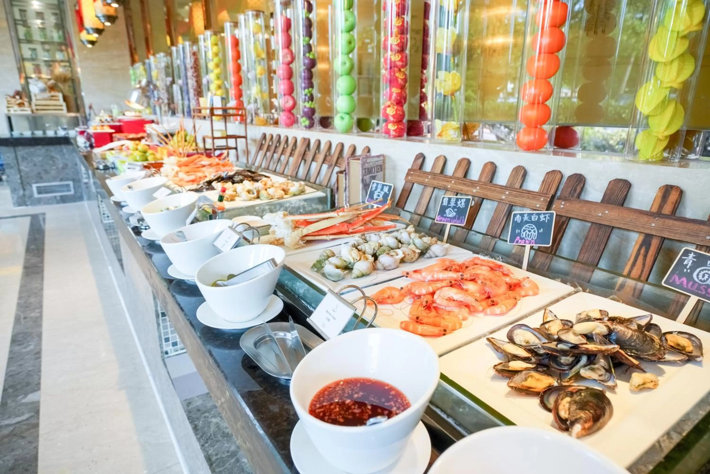 Food in Sofitel Hangzhou Westlake - Few steps to West Lake, with panoramic lake view terrace