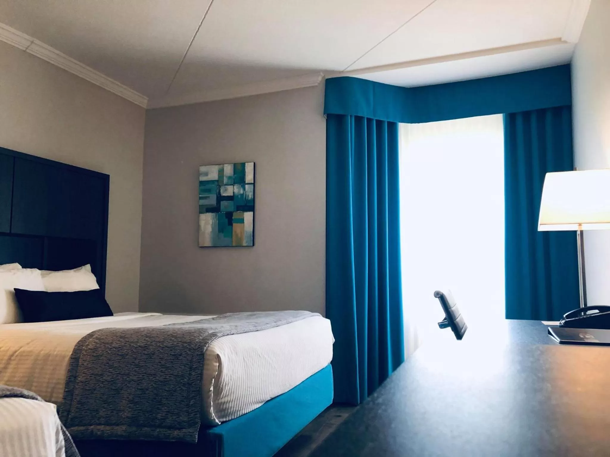 Photo of the whole room, Bed in Best Western Laval-Montreal & Conference Centre